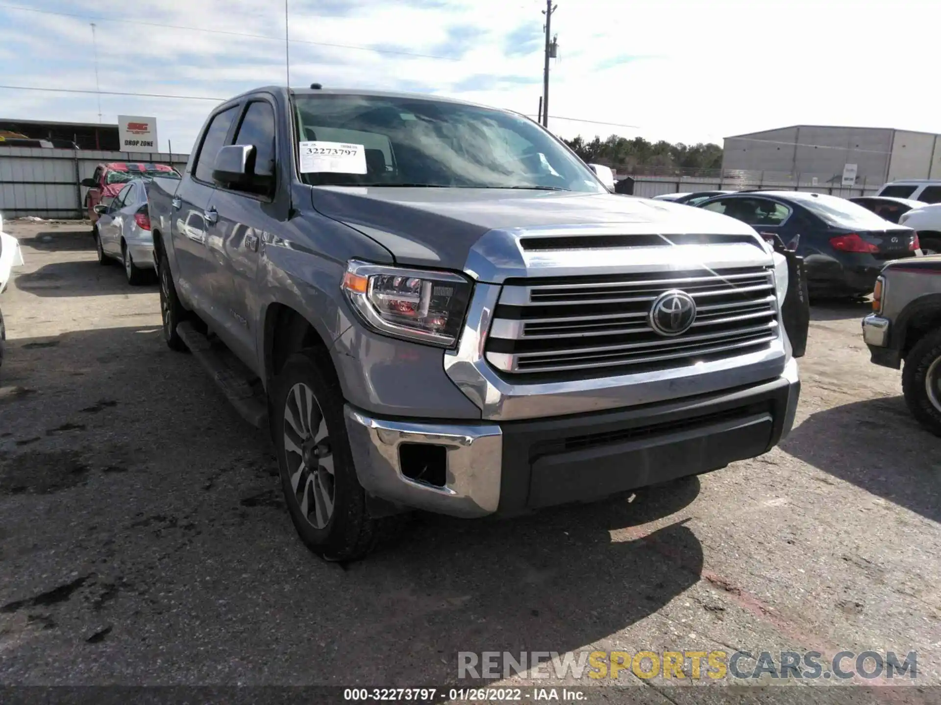 1 Photograph of a damaged car 5TFHY5F19KX847506 TOYOTA TUNDRA 4WD 2019