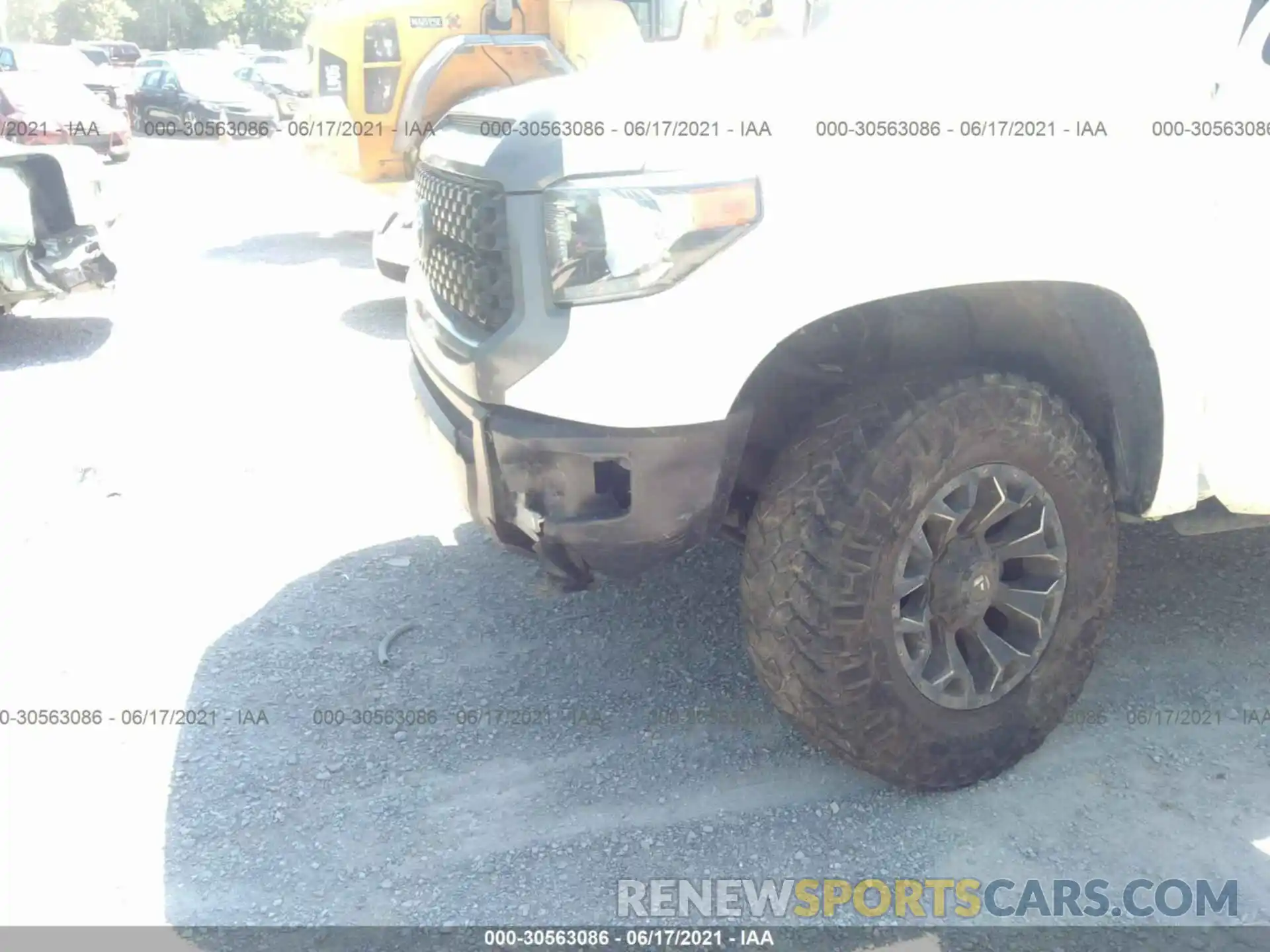 6 Photograph of a damaged car 5TFUM5F14KX080741 TOYOTA TUNDRA 4WD 2019