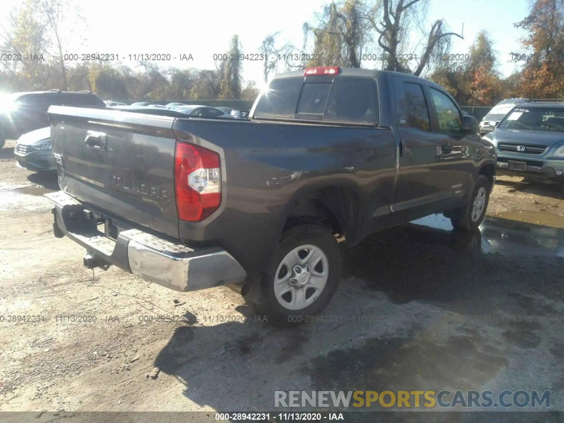 4 Photograph of a damaged car 5TFUM5F18KX083240 TOYOTA TUNDRA 4WD 2019