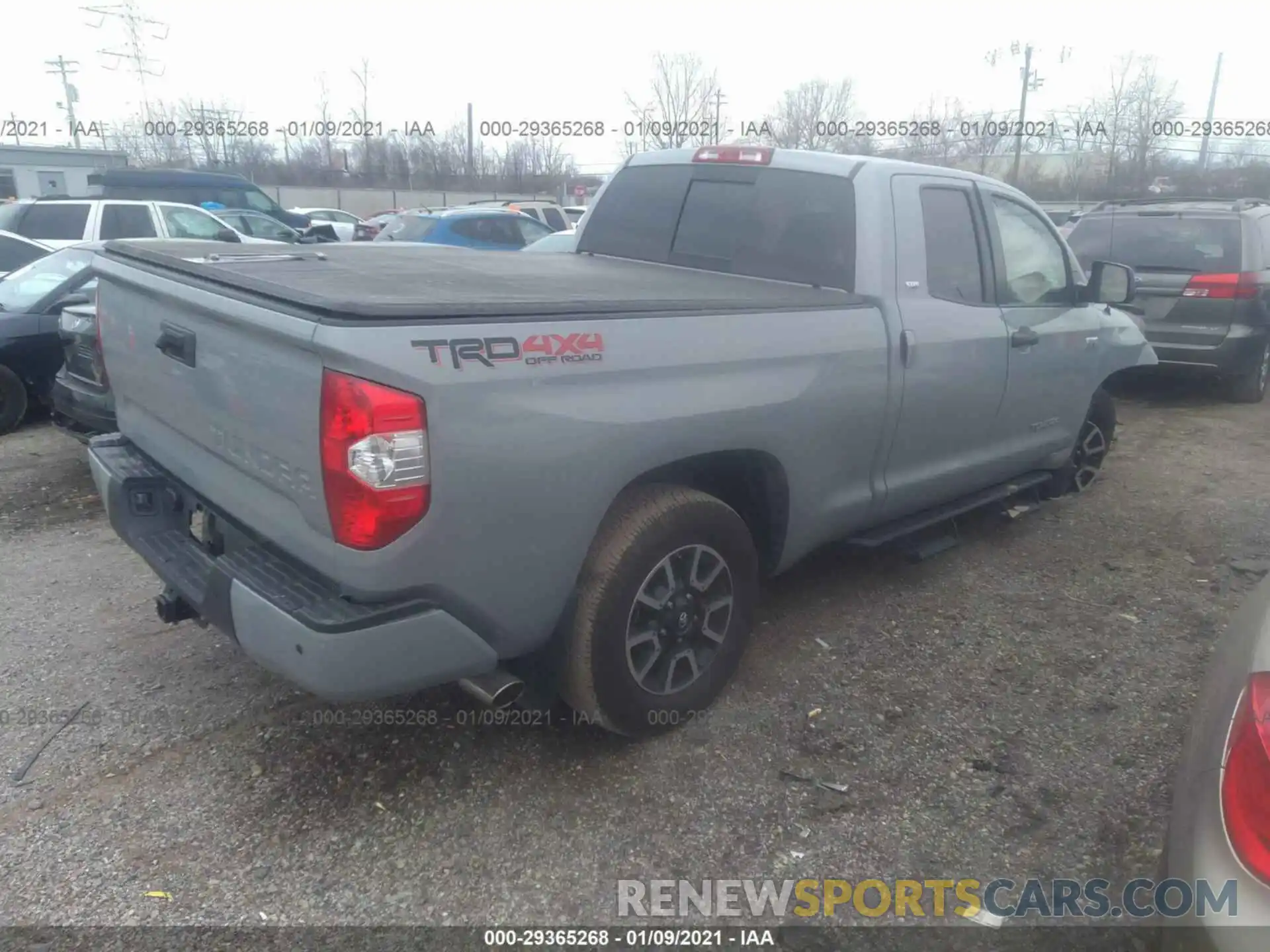 4 Photograph of a damaged car 5TFUW5F10KX838634 TOYOTA TUNDRA 4WD 2019