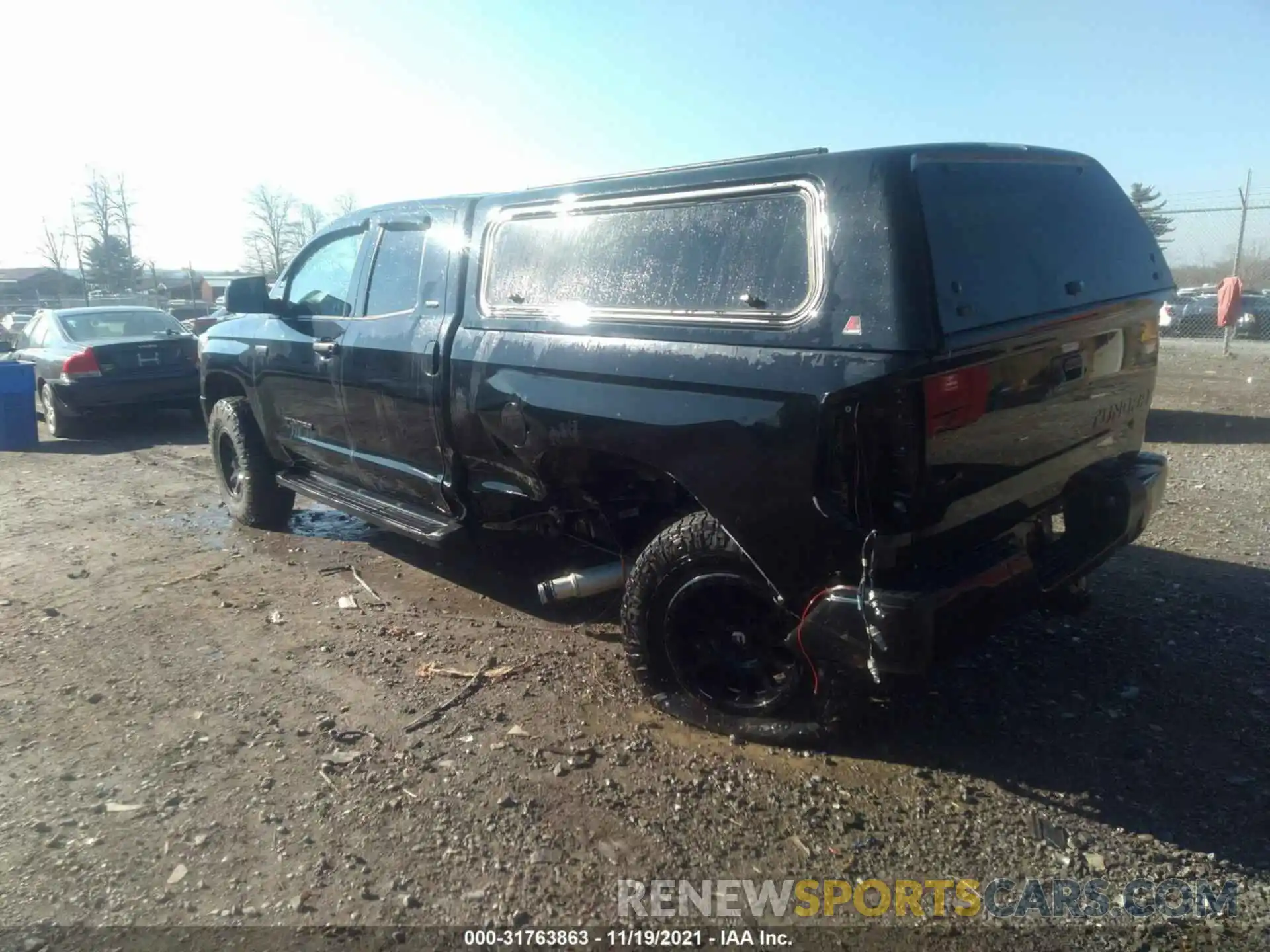 3 Photograph of a damaged car 5TFUW5F12KX818191 TOYOTA TUNDRA 4WD 2019