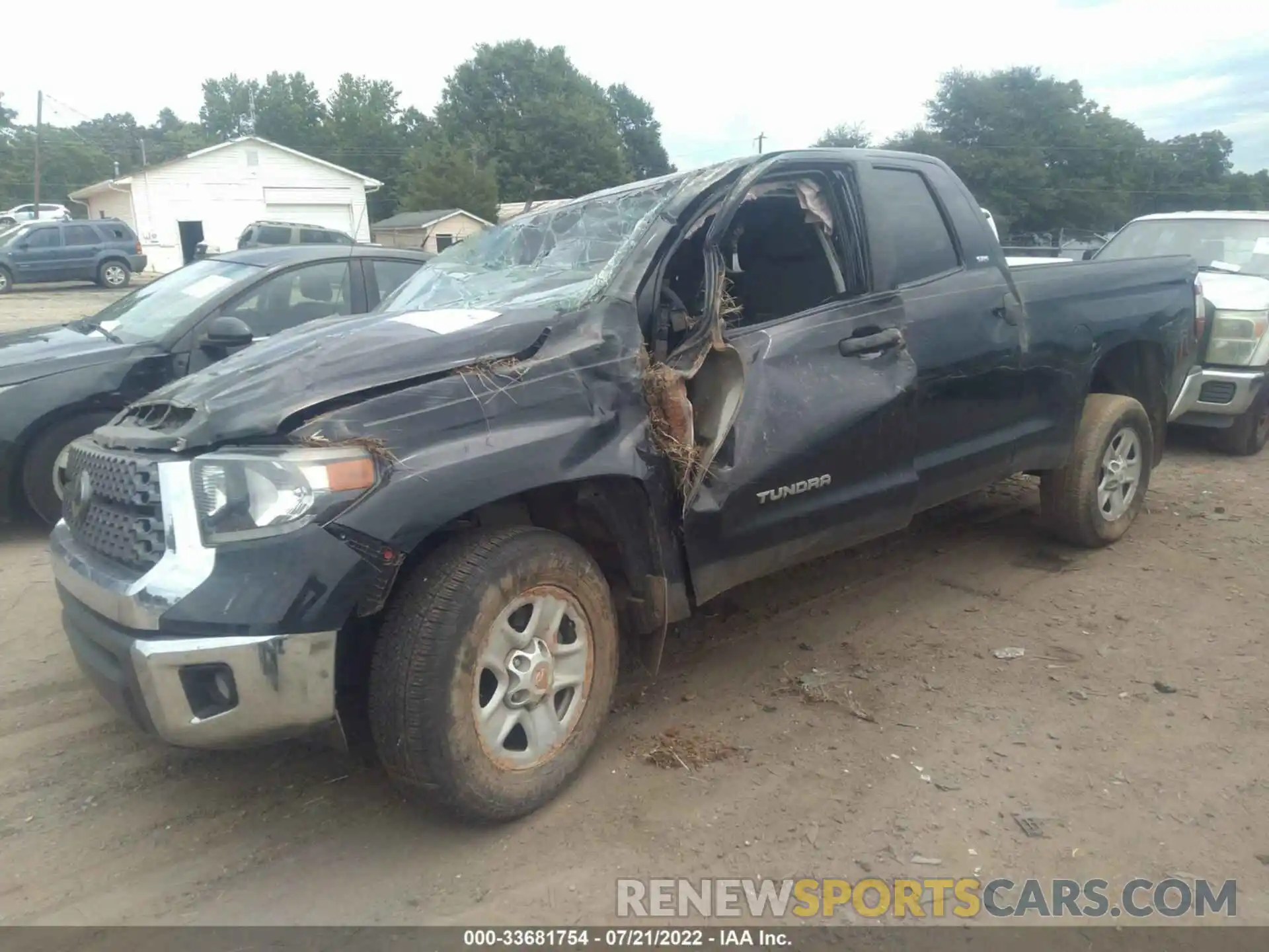 2 Photograph of a damaged car 5TFUW5F12KX824668 TOYOTA TUNDRA 4WD 2019