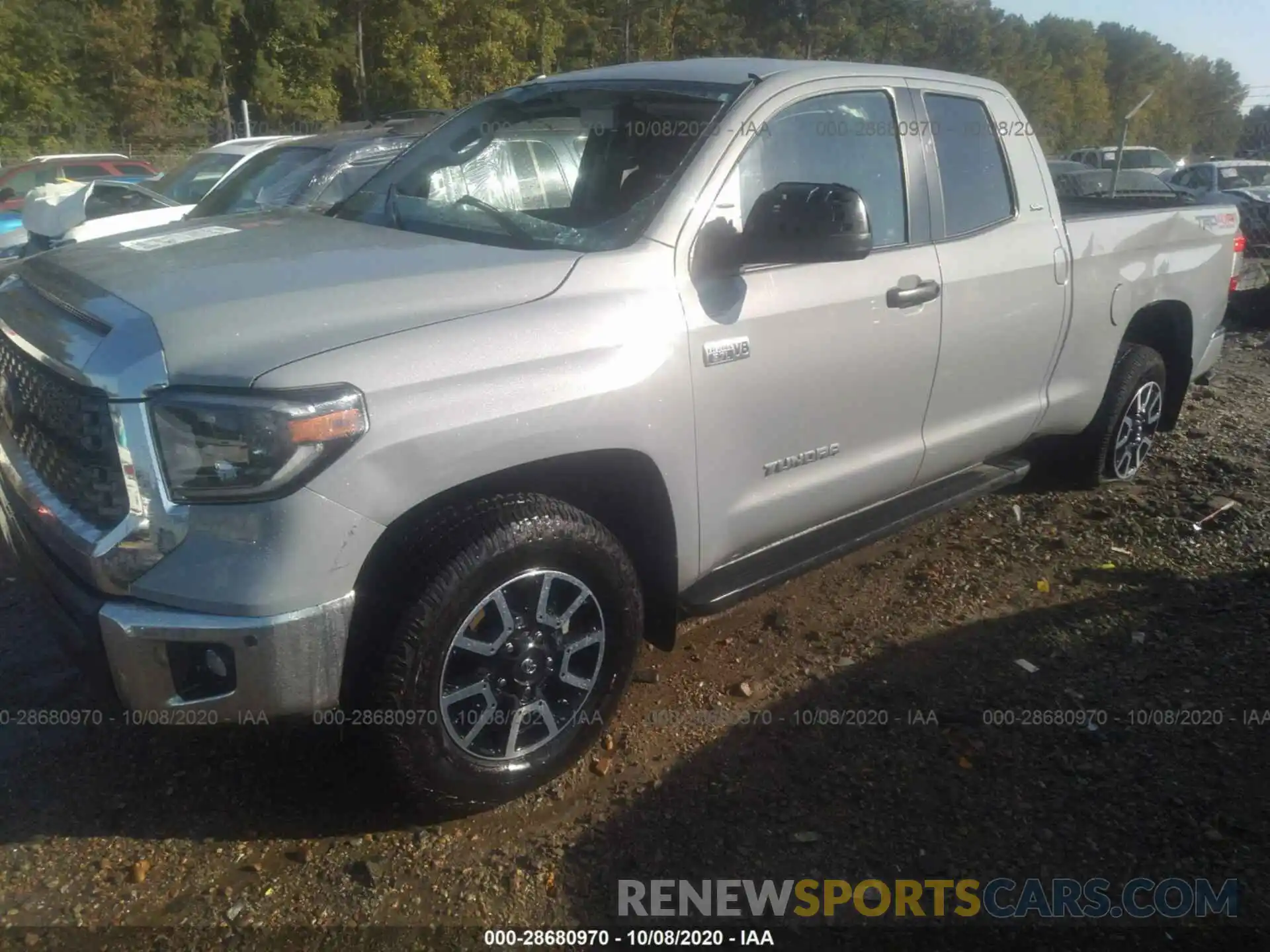 2 Photograph of a damaged car 5TFUW5F15KX810764 TOYOTA TUNDRA 4WD 2019