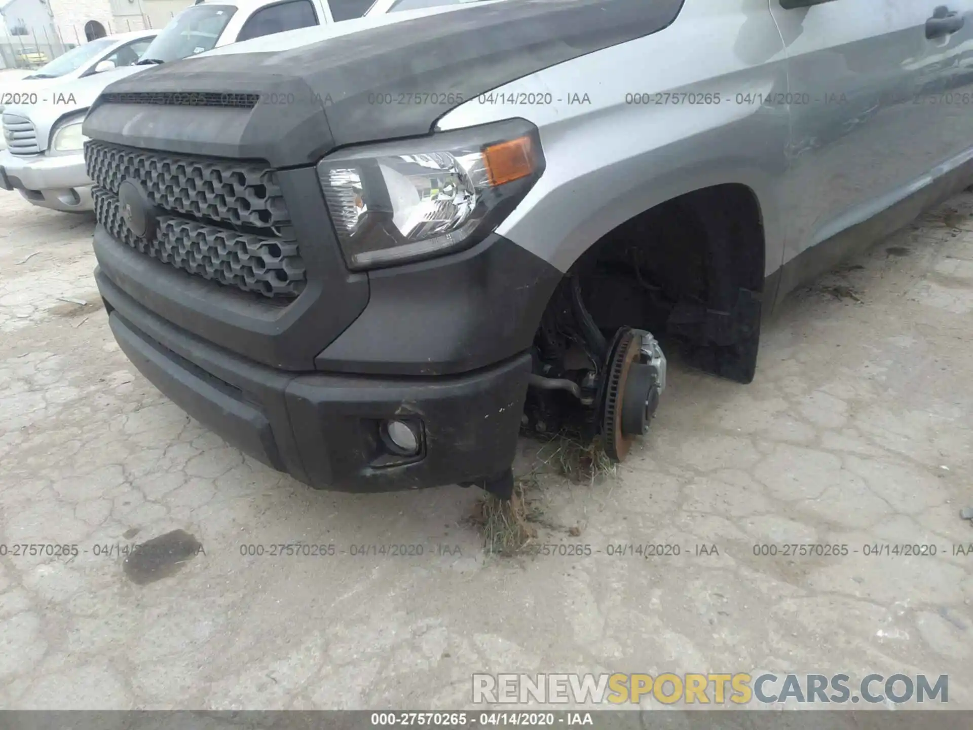 6 Photograph of a damaged car 5TFUW5F15KX849421 TOYOTA TUNDRA 4WD 2019