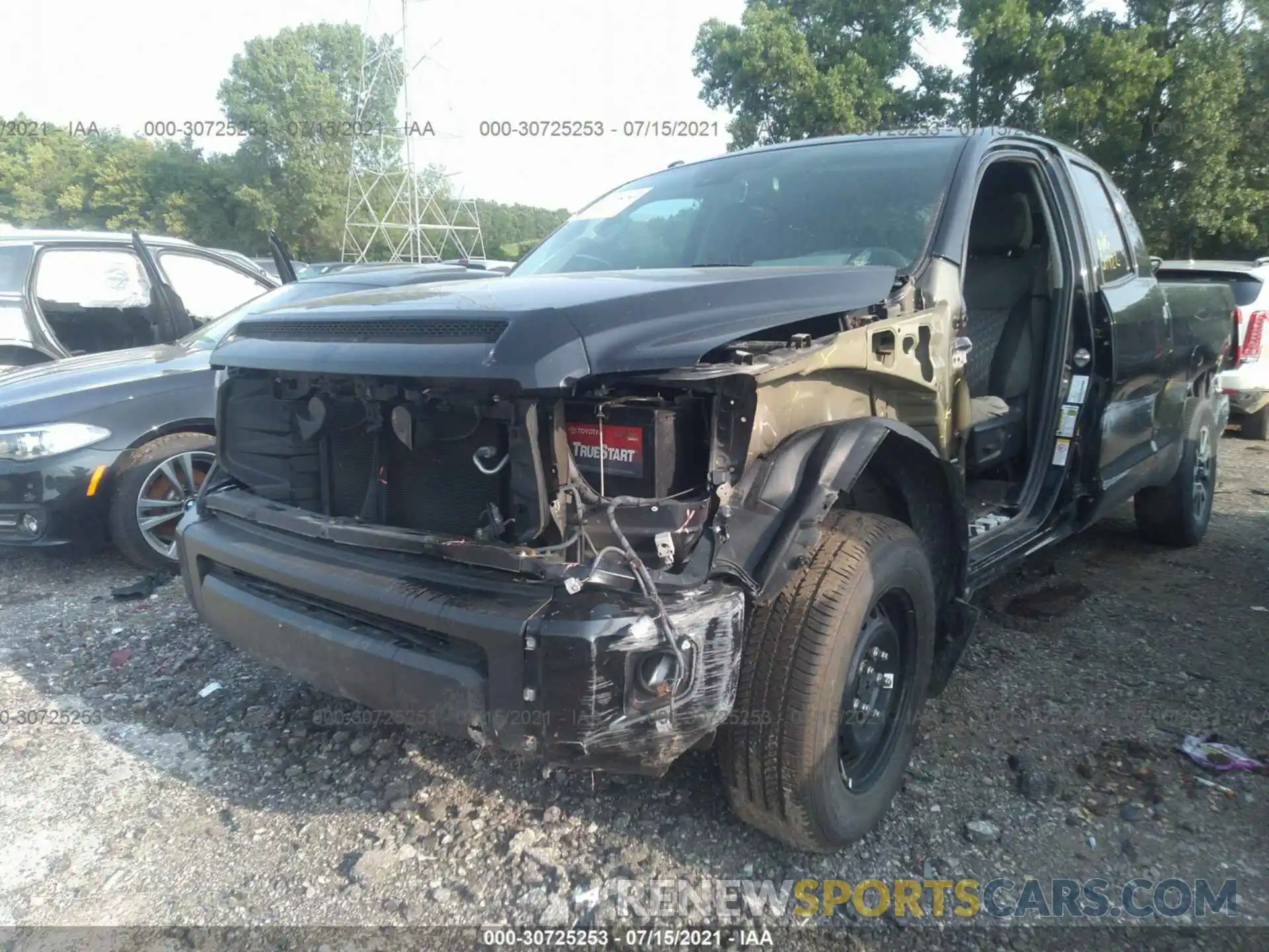 2 Photograph of a damaged car 5TFUW5F18KX807681 TOYOTA TUNDRA 4WD 2019