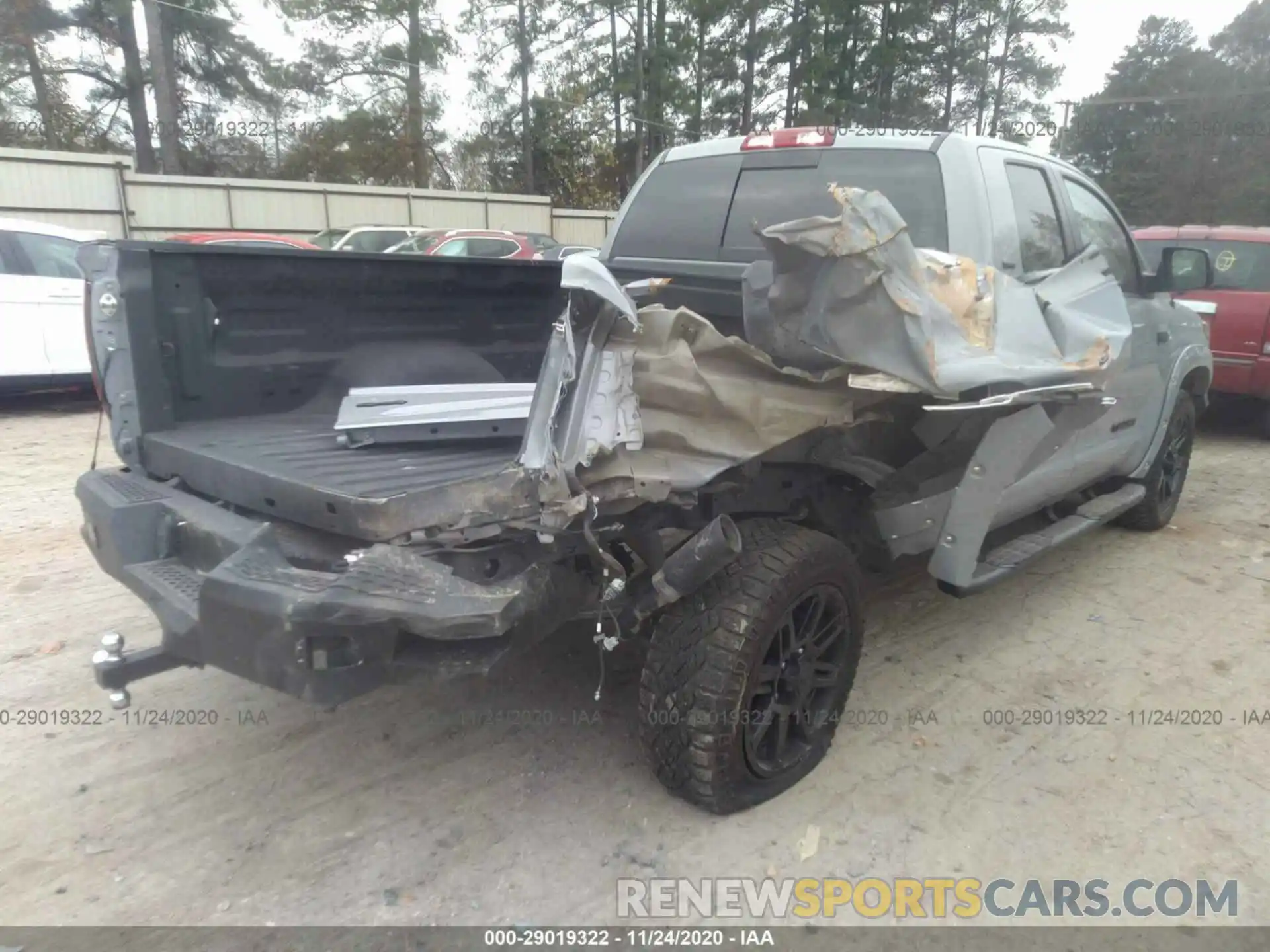 6 Photograph of a damaged car 5TFUW5F19KX850930 TOYOTA TUNDRA 4WD 2019