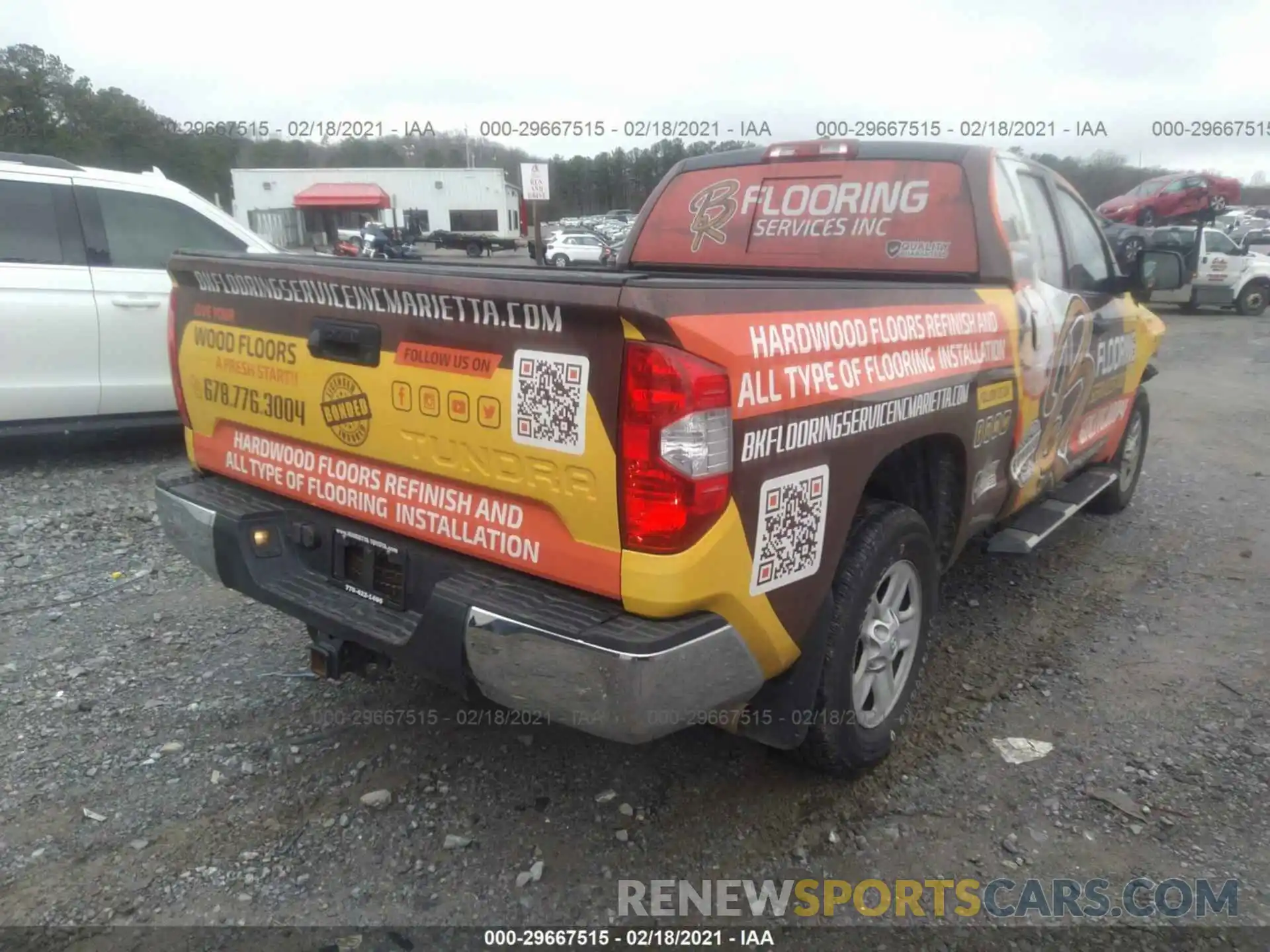 4 Photograph of a damaged car 5TFUW5F1XKX821548 TOYOTA TUNDRA 4WD 2019