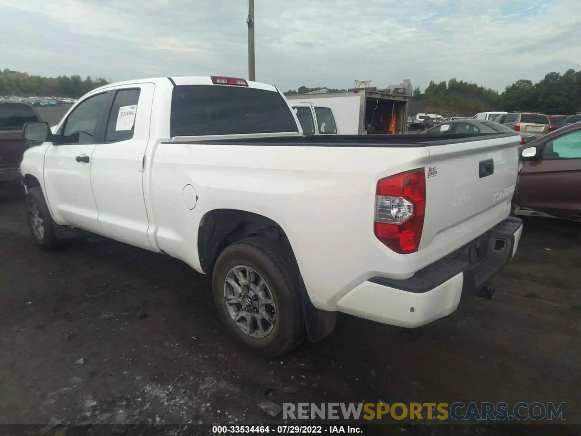 3 Photograph of a damaged car 5TFUY5F10KX792782 TOYOTA TUNDRA 4WD 2019