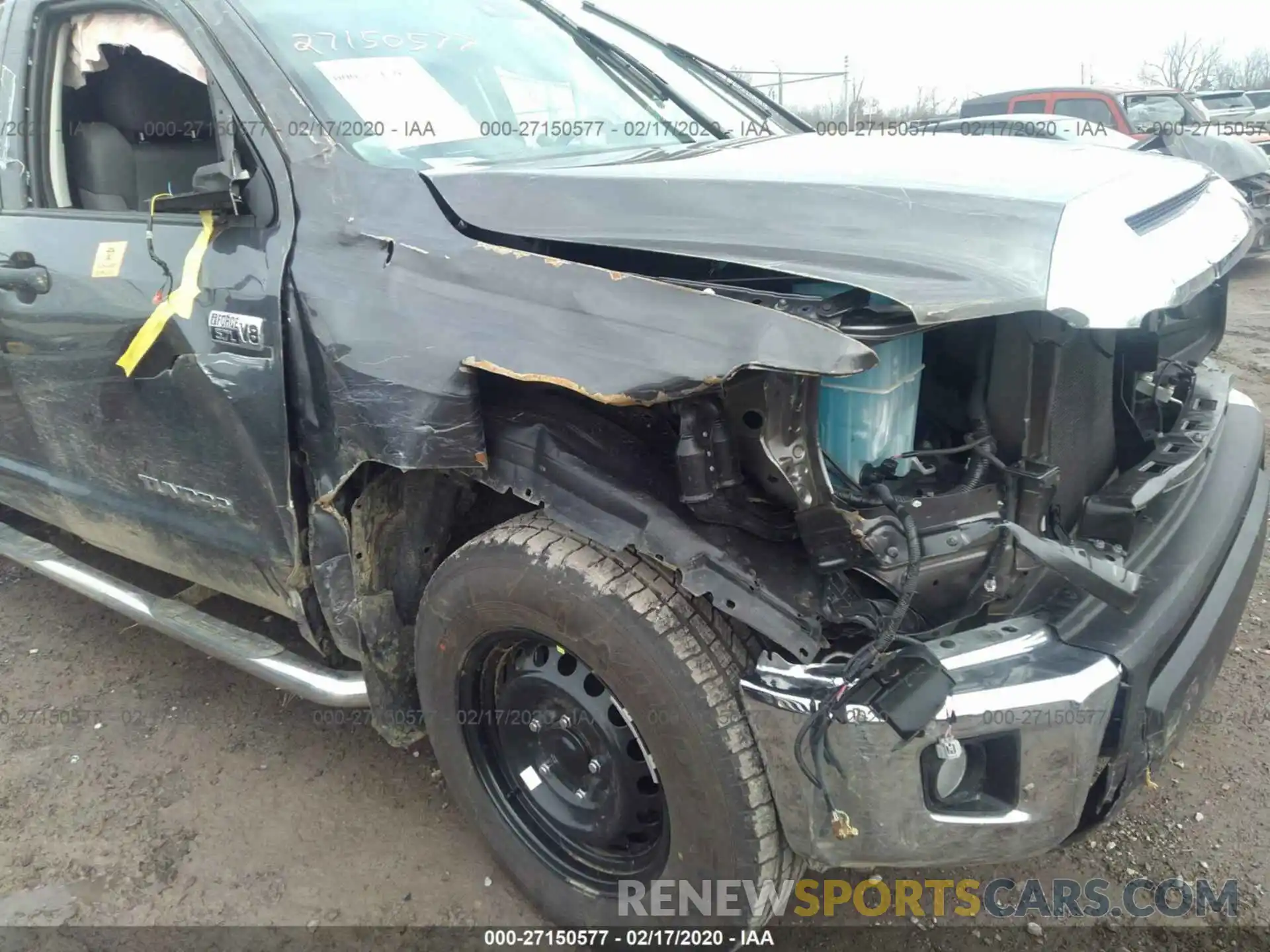 6 Photograph of a damaged car 5TFUY5F12KX856451 TOYOTA TUNDRA 4WD 2019