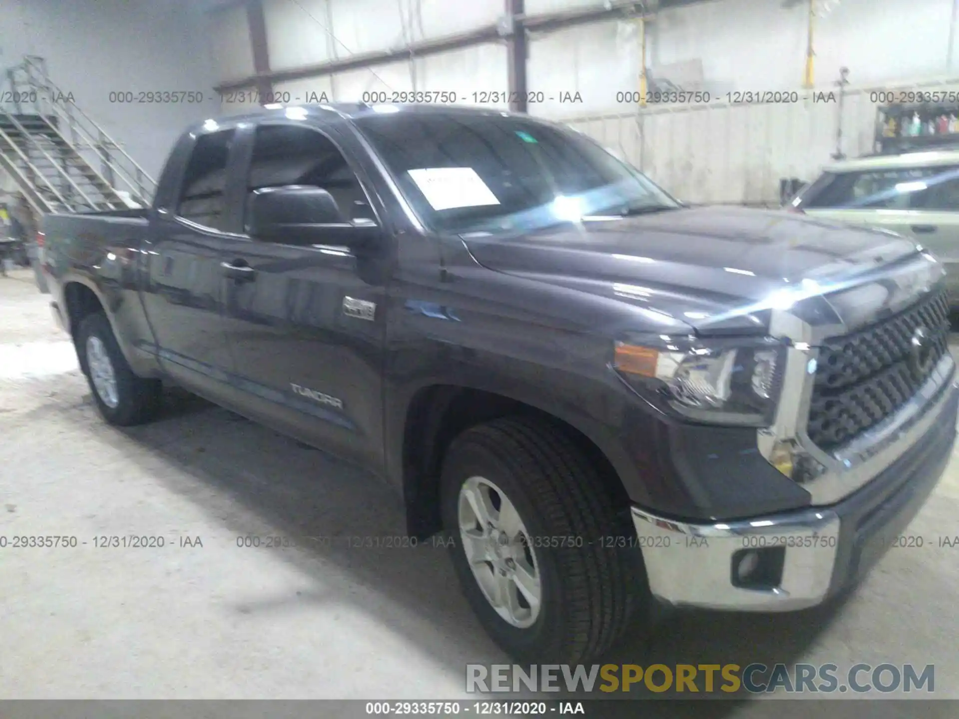 1 Photograph of a damaged car 5TFUY5F13KX802883 TOYOTA TUNDRA 4WD 2019