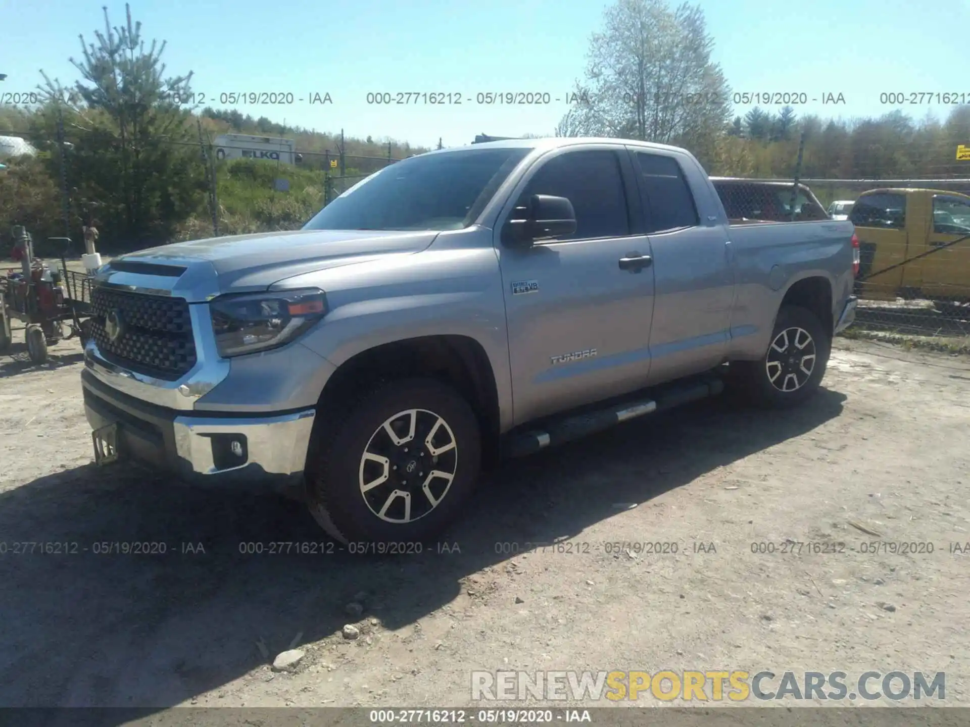 2 Photograph of a damaged car 5TFUY5F16KX823629 TOYOTA TUNDRA 4WD 2019