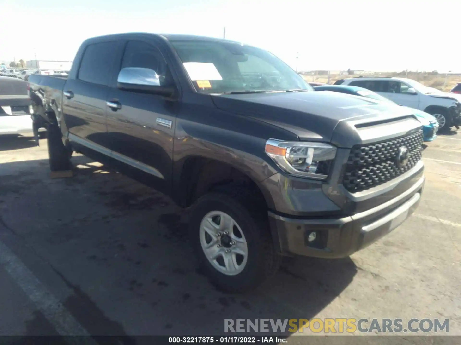 1 Photograph of a damaged car 5TFAY5F10LX884365 TOYOTA TUNDRA 4WD 2020