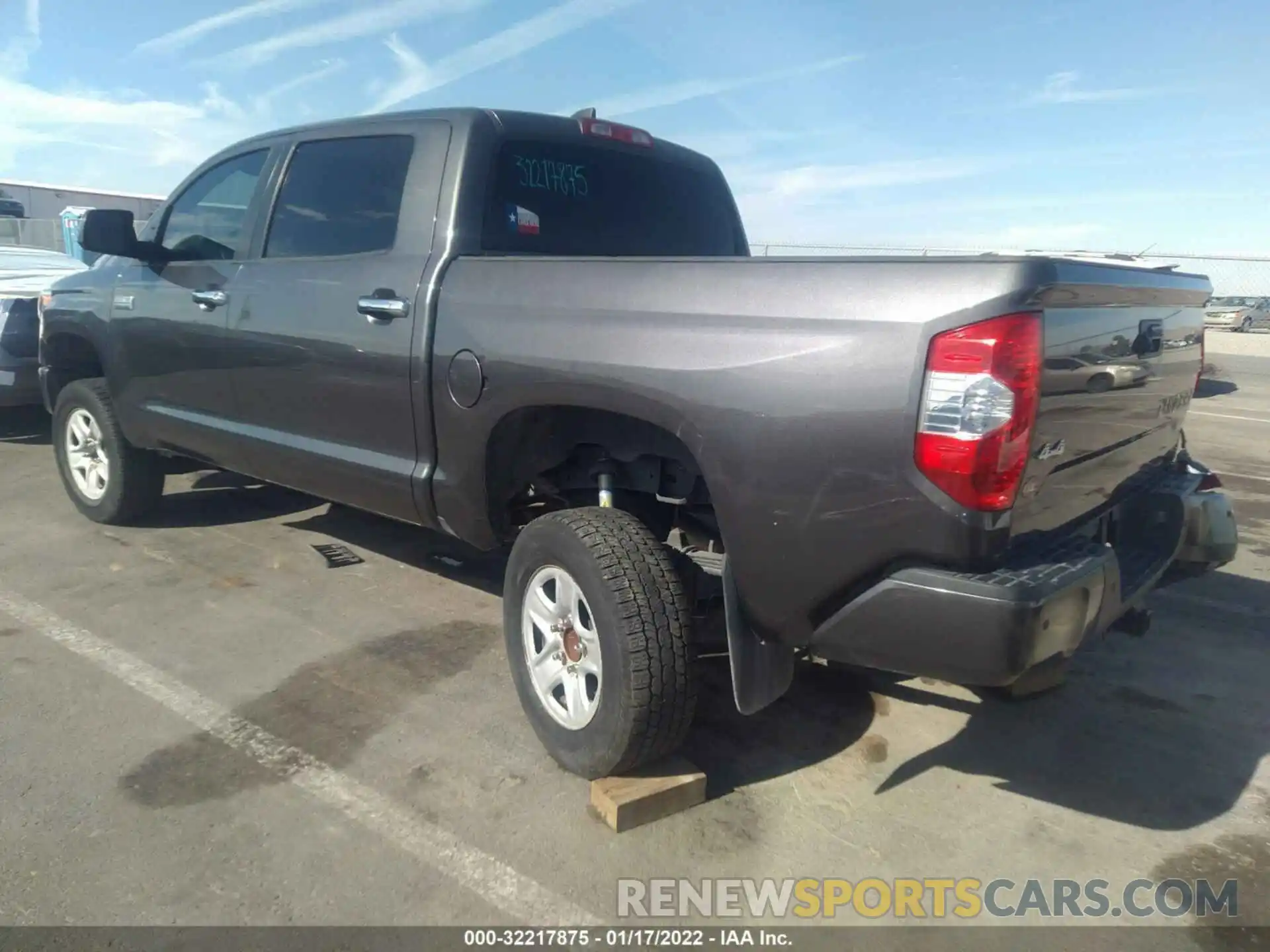 3 Photograph of a damaged car 5TFAY5F10LX884365 TOYOTA TUNDRA 4WD 2020