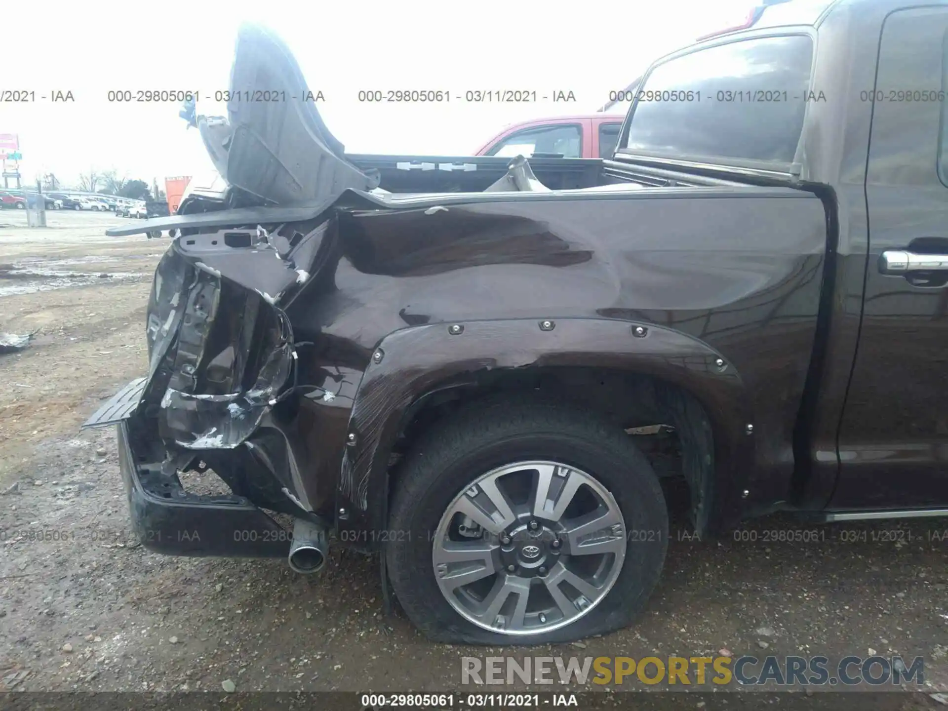 6 Photograph of a damaged car 5TFAY5F11LX886593 TOYOTA TUNDRA 4WD 2020