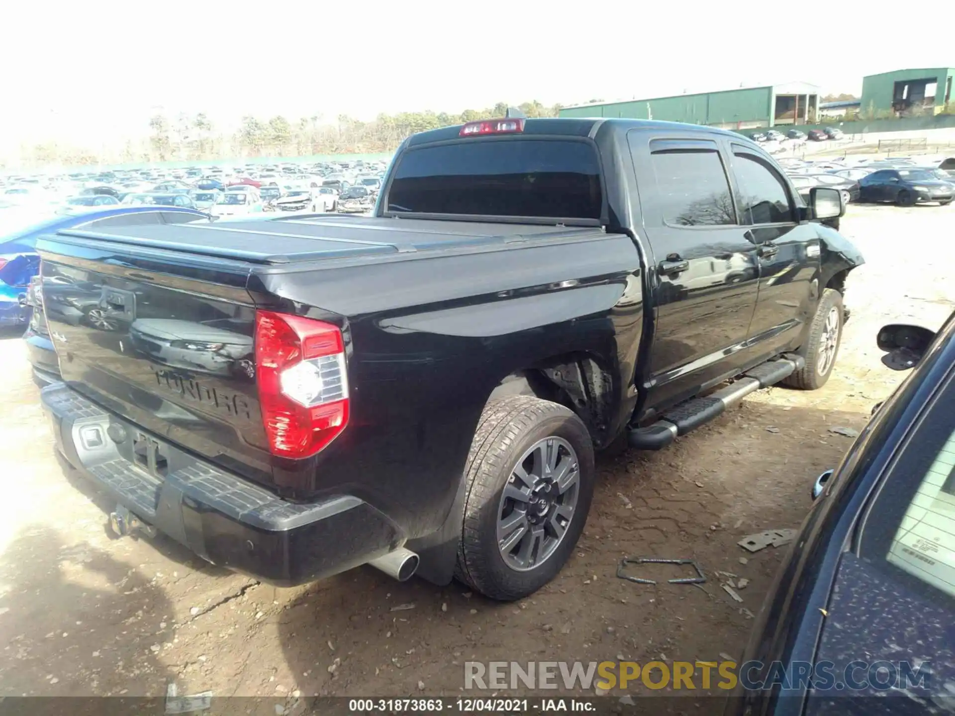 4 Фотография поврежденного автомобиля 5TFAY5F12LX881659 TOYOTA TUNDRA 4WD 2020