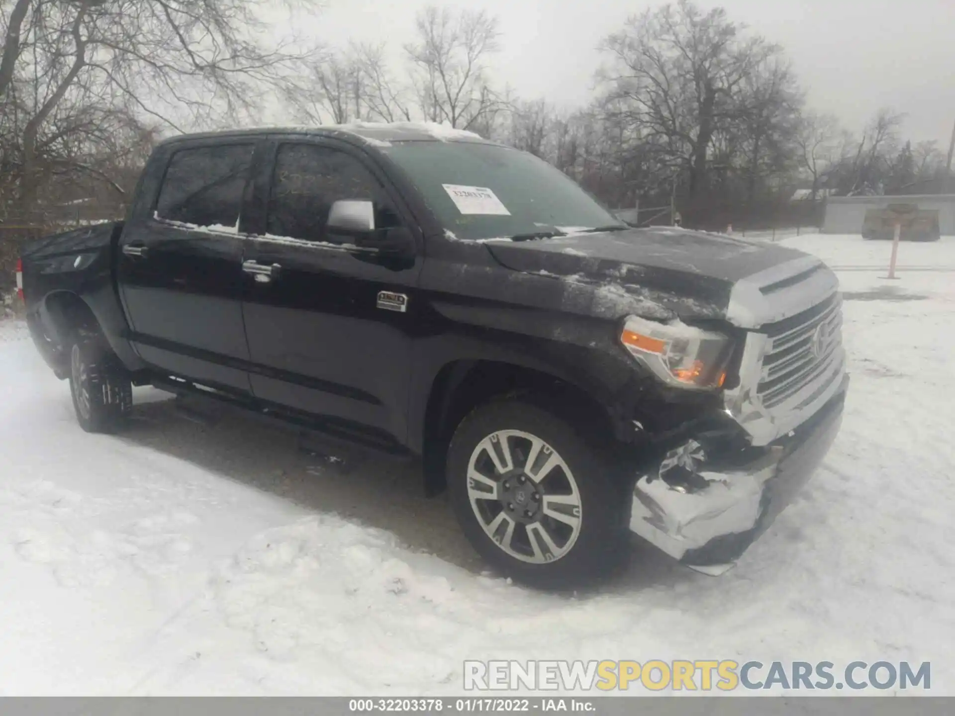 1 Photograph of a damaged car 5TFAY5F12LX948048 TOYOTA TUNDRA 4WD 2020