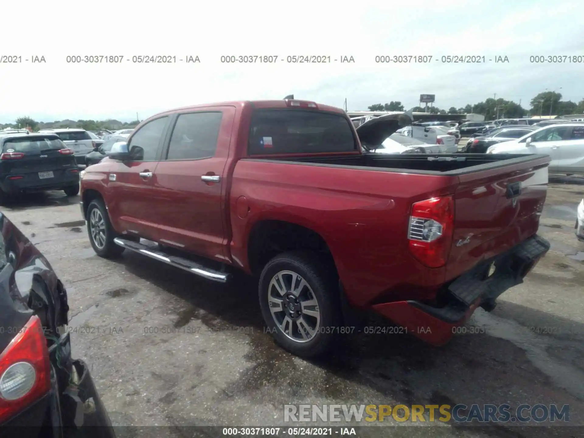 3 Photograph of a damaged car 5TFAY5F13LX909792 TOYOTA TUNDRA 4WD 2020