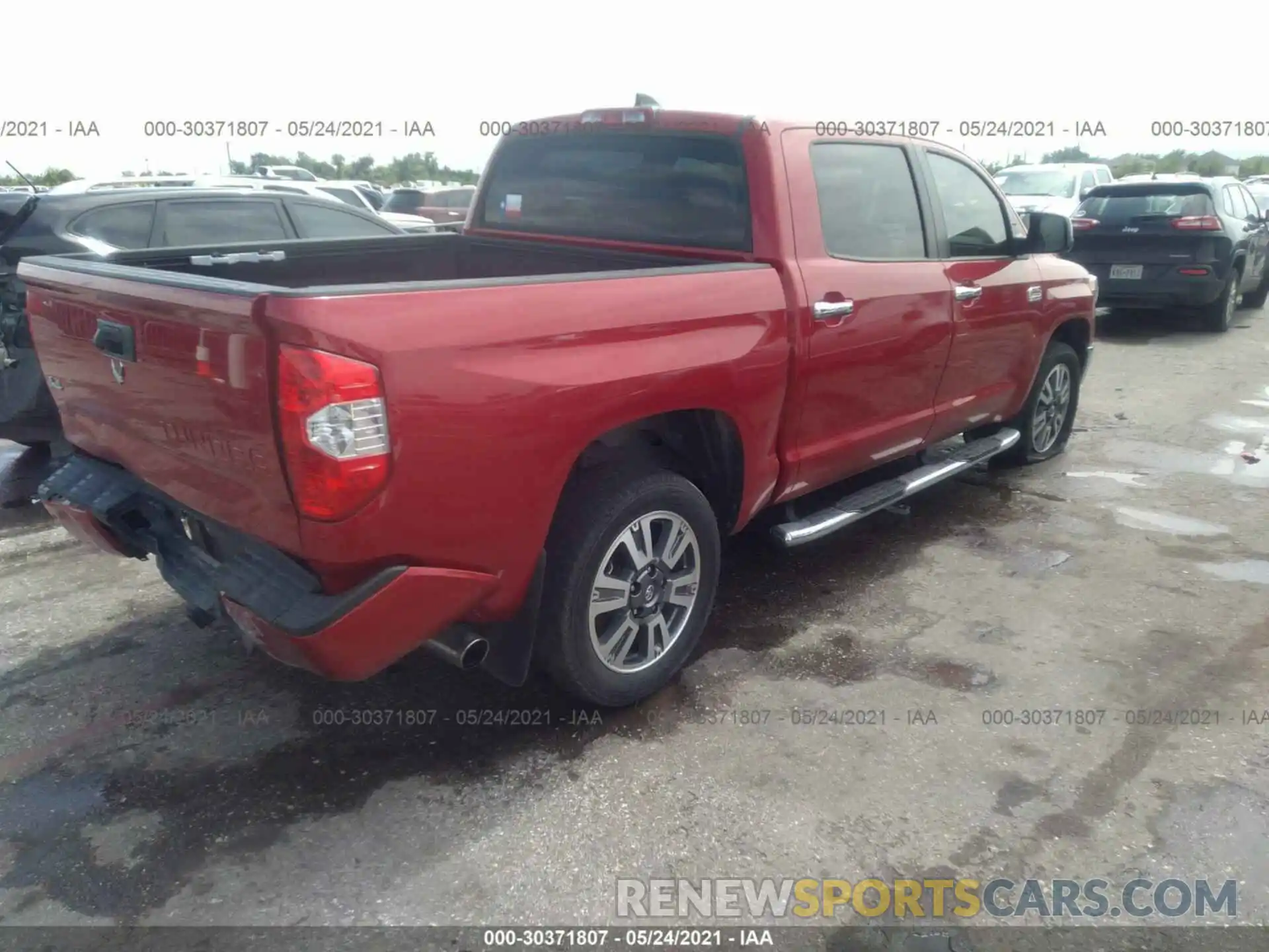 4 Photograph of a damaged car 5TFAY5F13LX909792 TOYOTA TUNDRA 4WD 2020