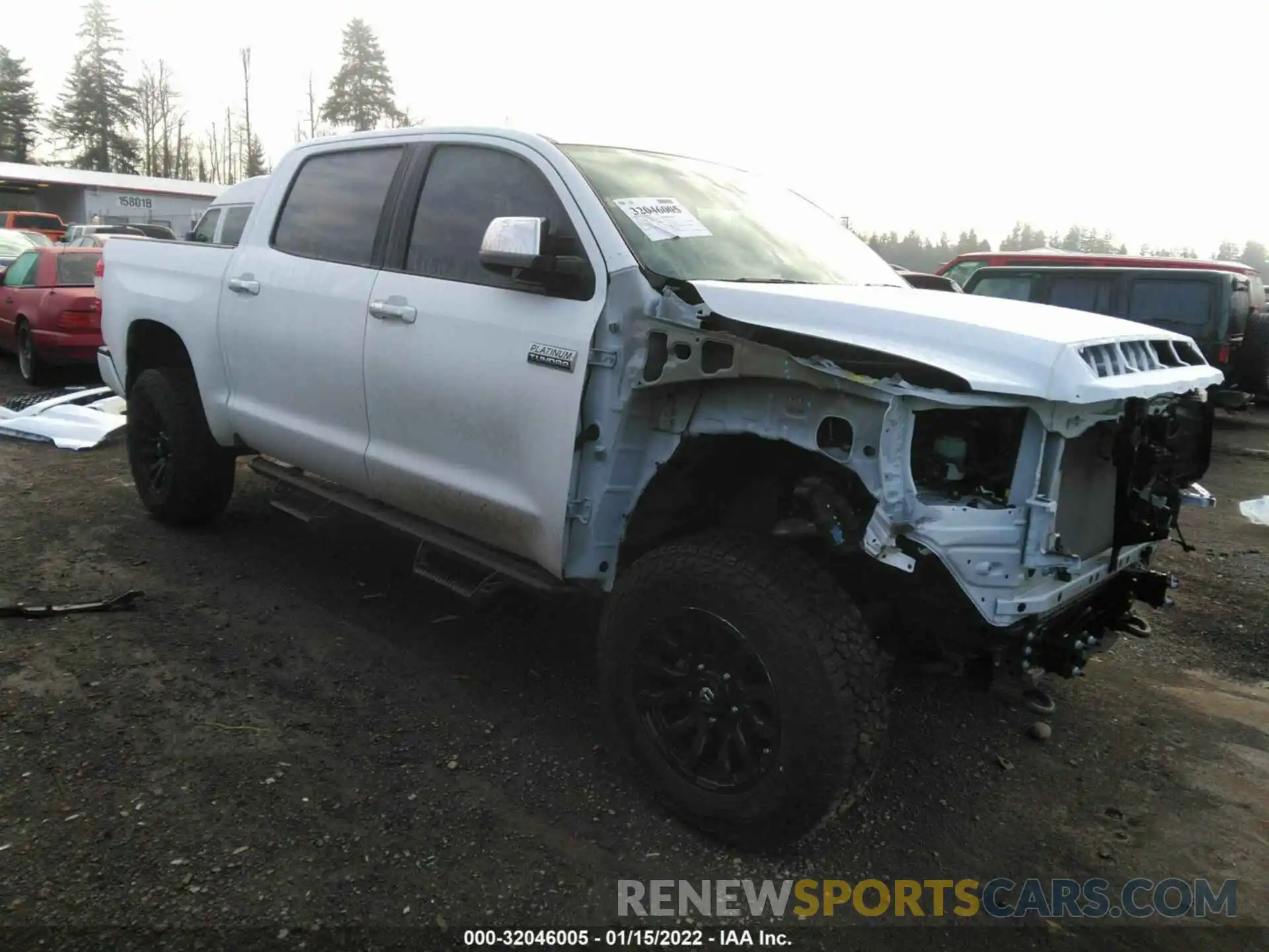 1 Photograph of a damaged car 5TFAY5F13LX922011 TOYOTA TUNDRA 4WD 2020