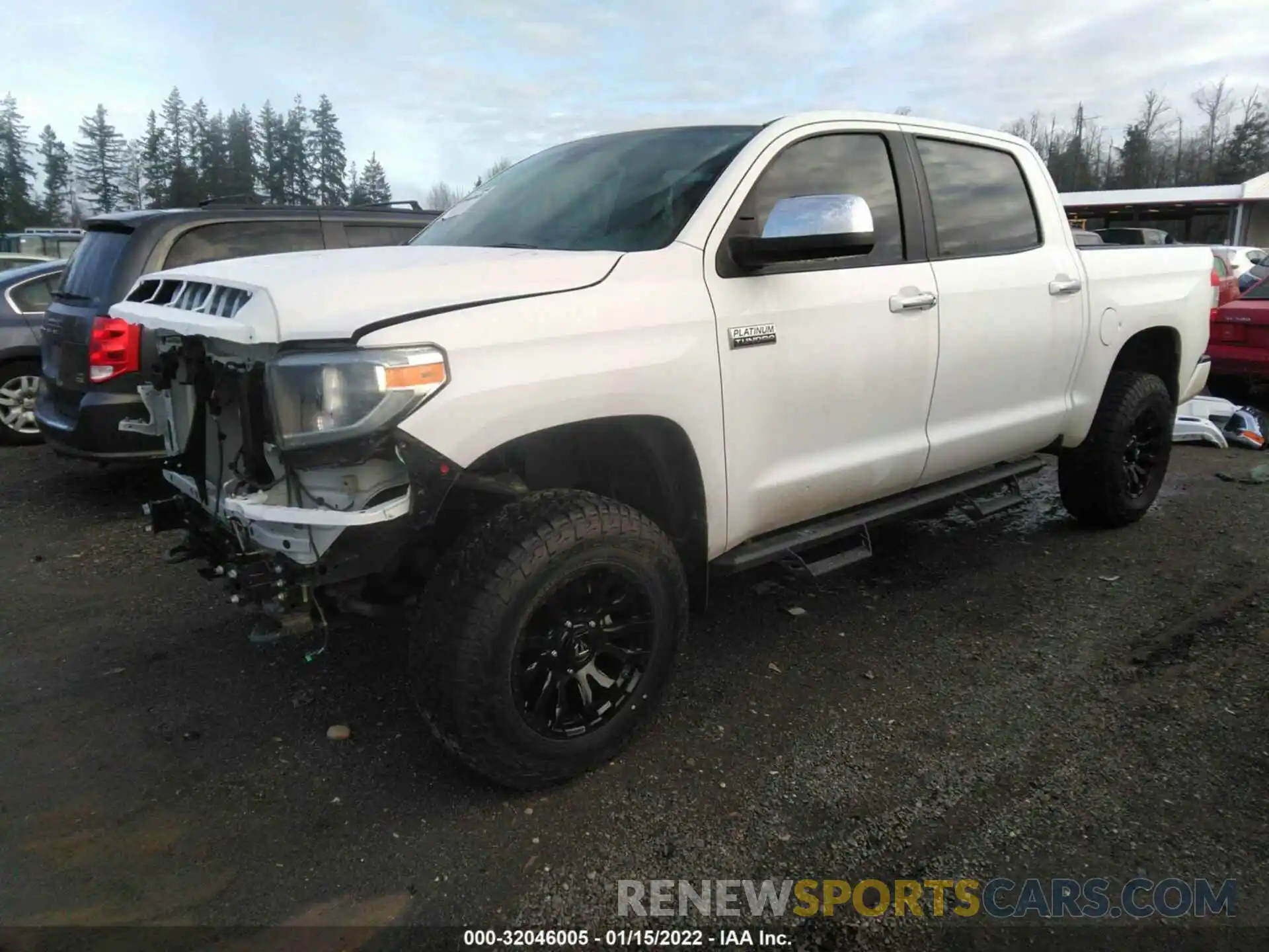 2 Photograph of a damaged car 5TFAY5F13LX922011 TOYOTA TUNDRA 4WD 2020