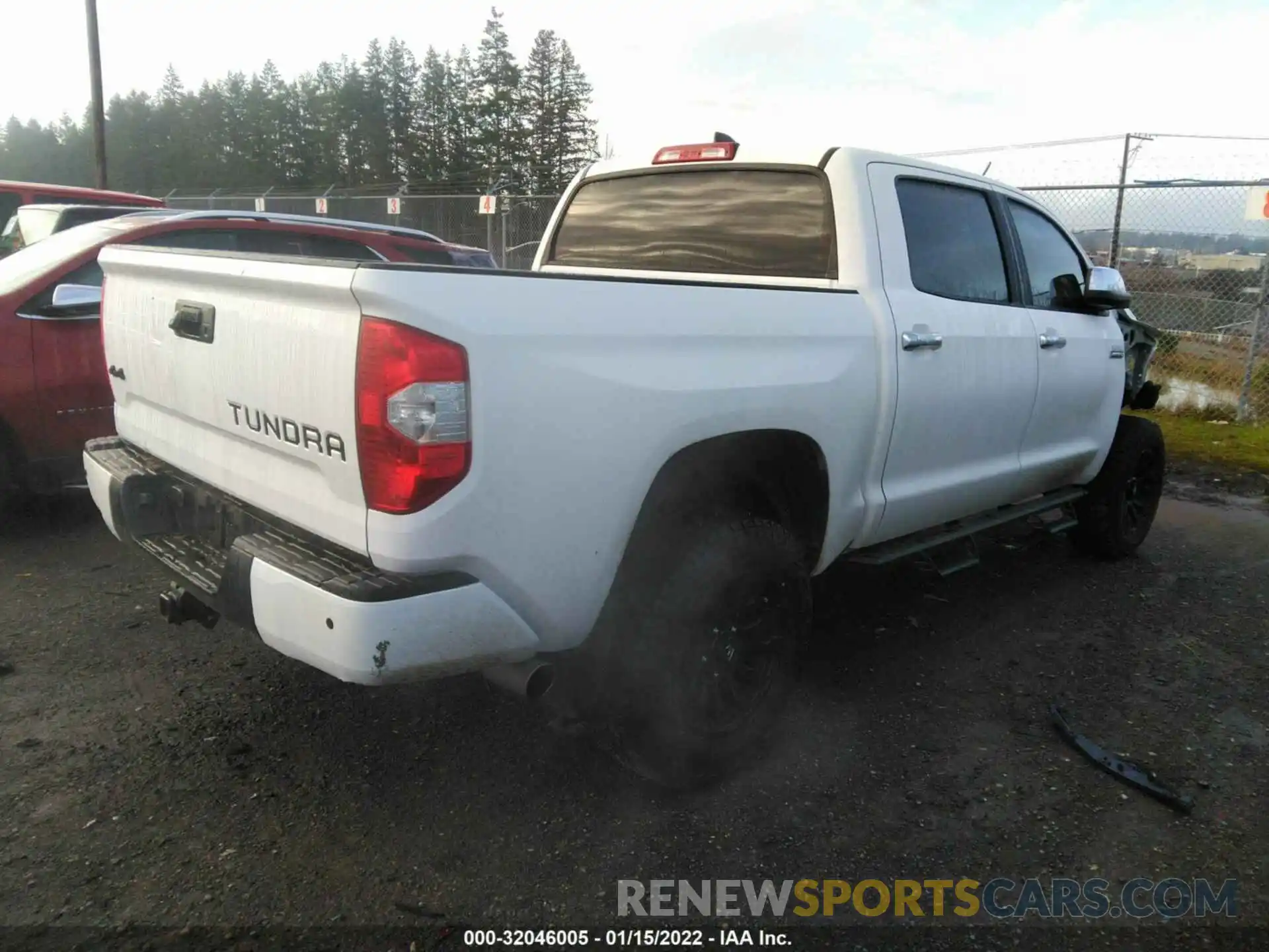 4 Photograph of a damaged car 5TFAY5F13LX922011 TOYOTA TUNDRA 4WD 2020