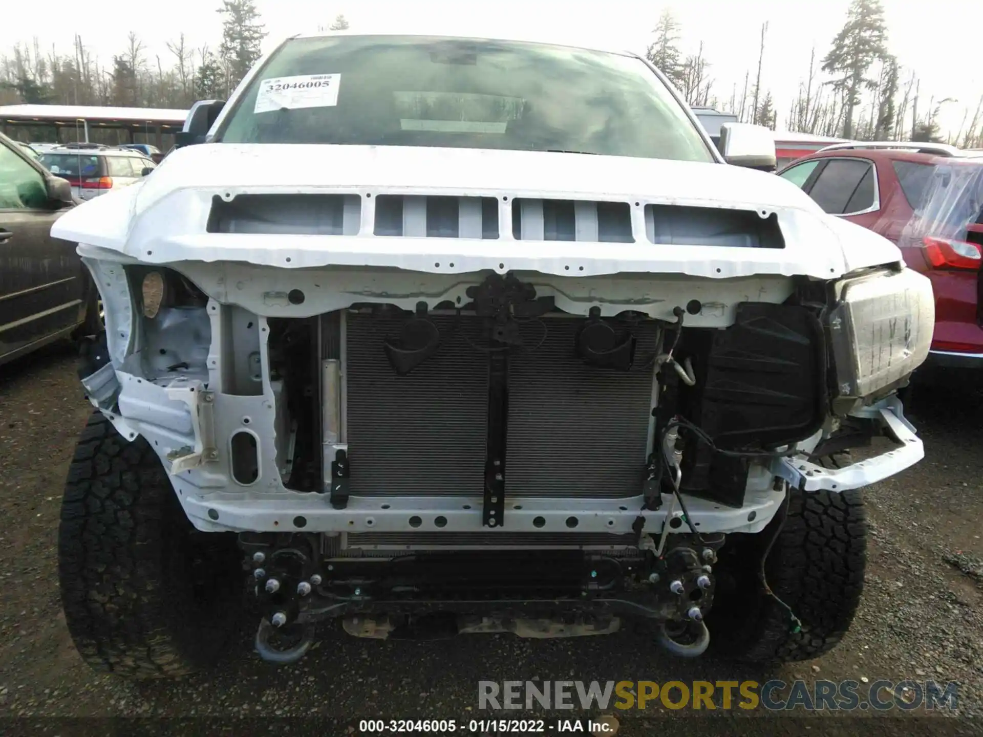 6 Photograph of a damaged car 5TFAY5F13LX922011 TOYOTA TUNDRA 4WD 2020