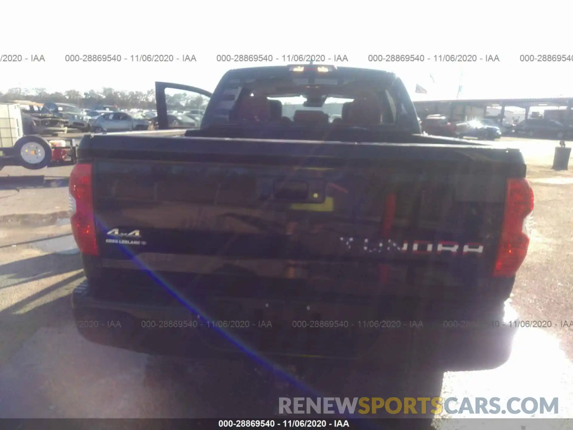 8 Photograph of a damaged car 5TFAY5F13LX933509 TOYOTA TUNDRA 4WD 2020