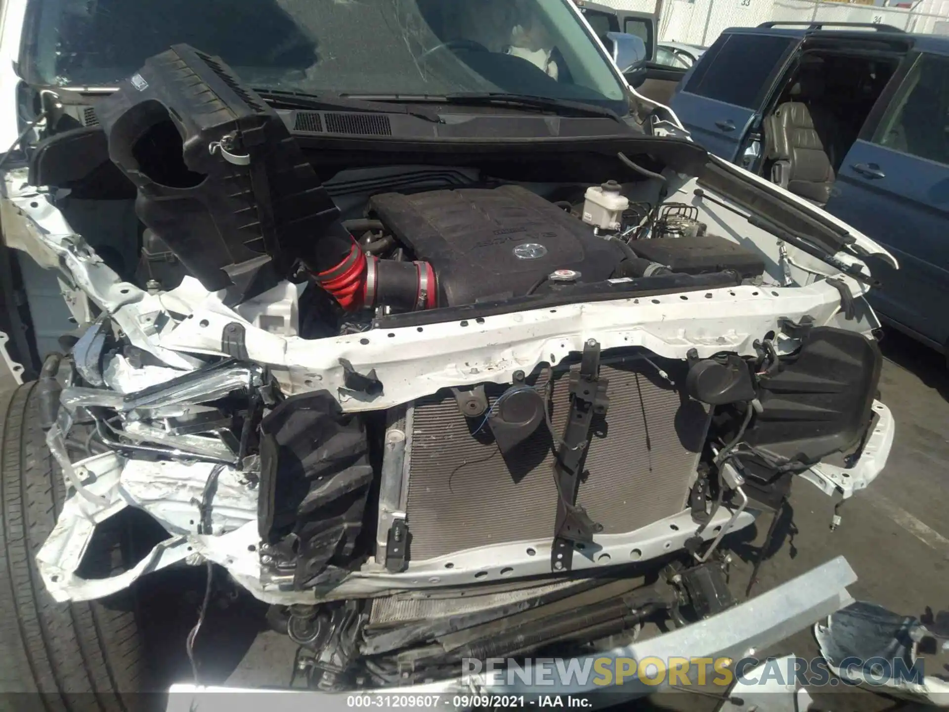 5 Photograph of a damaged car 5TFAY5F14LX912149 TOYOTA TUNDRA 4WD 2020