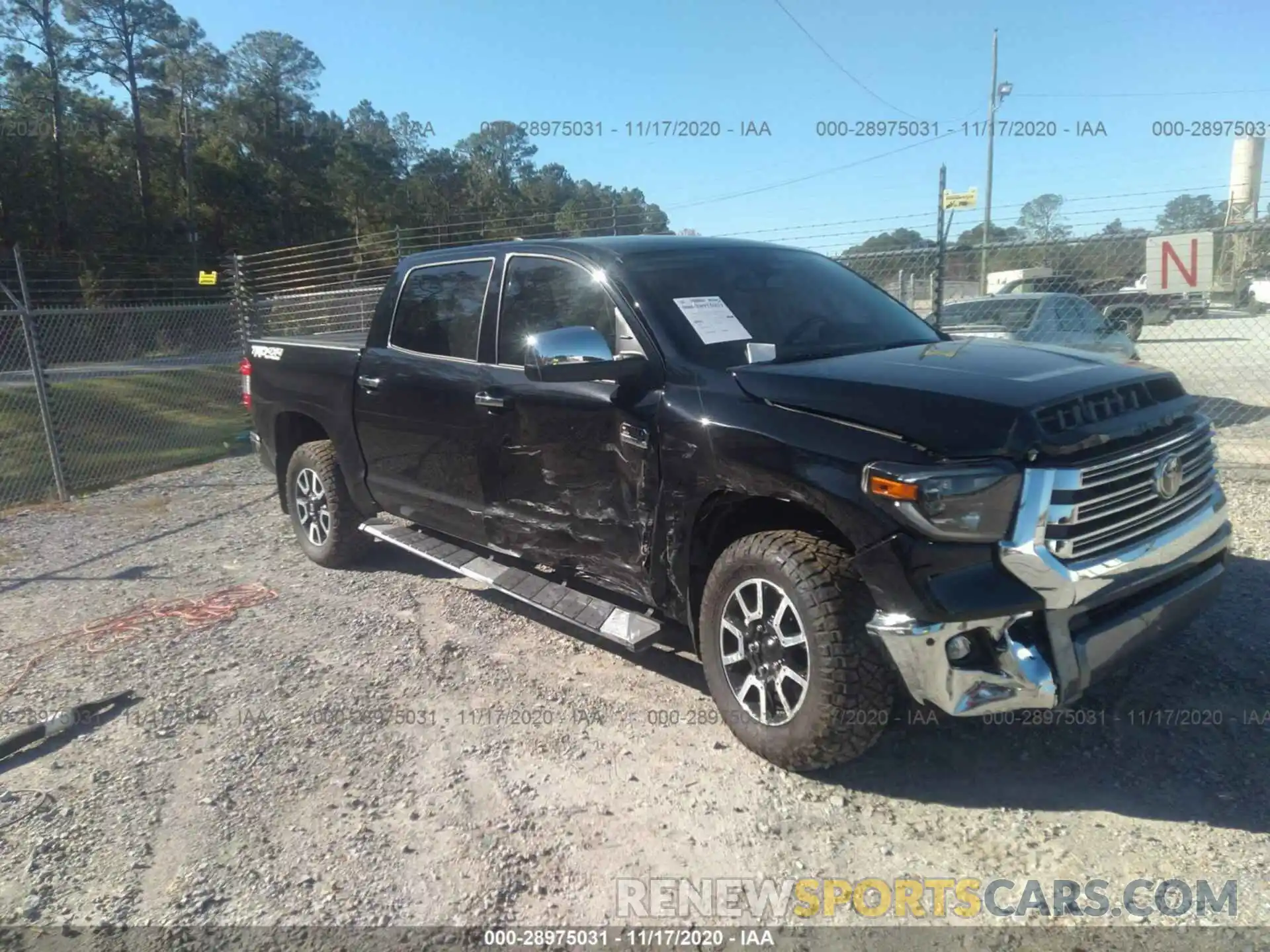 1 Photograph of a damaged car 5TFAY5F14LX924902 TOYOTA TUNDRA 4WD 2020