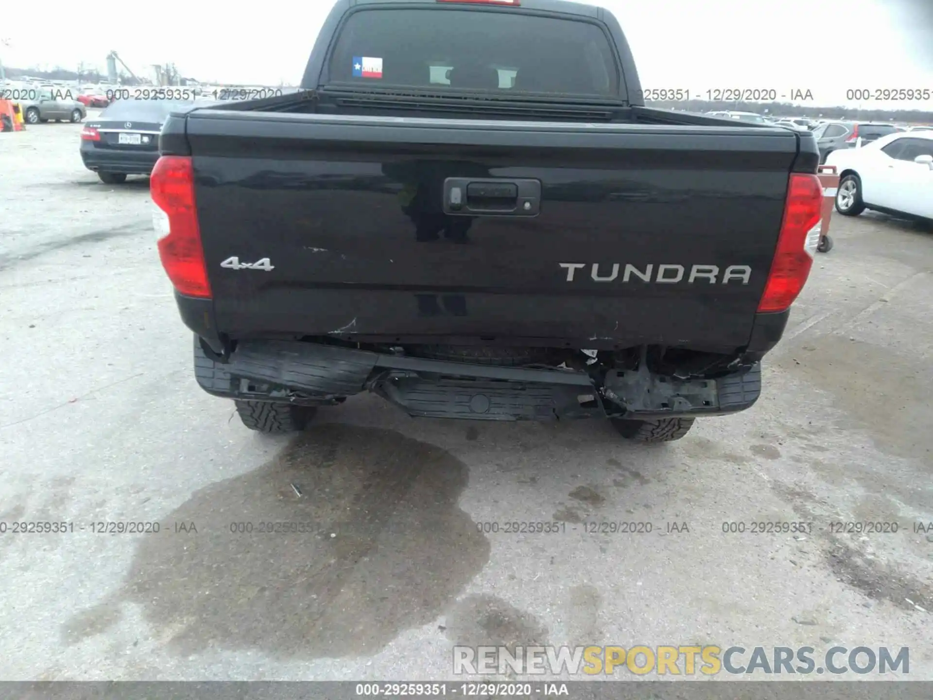 6 Photograph of a damaged car 5TFAY5F16LX901377 TOYOTA TUNDRA 4WD 2020