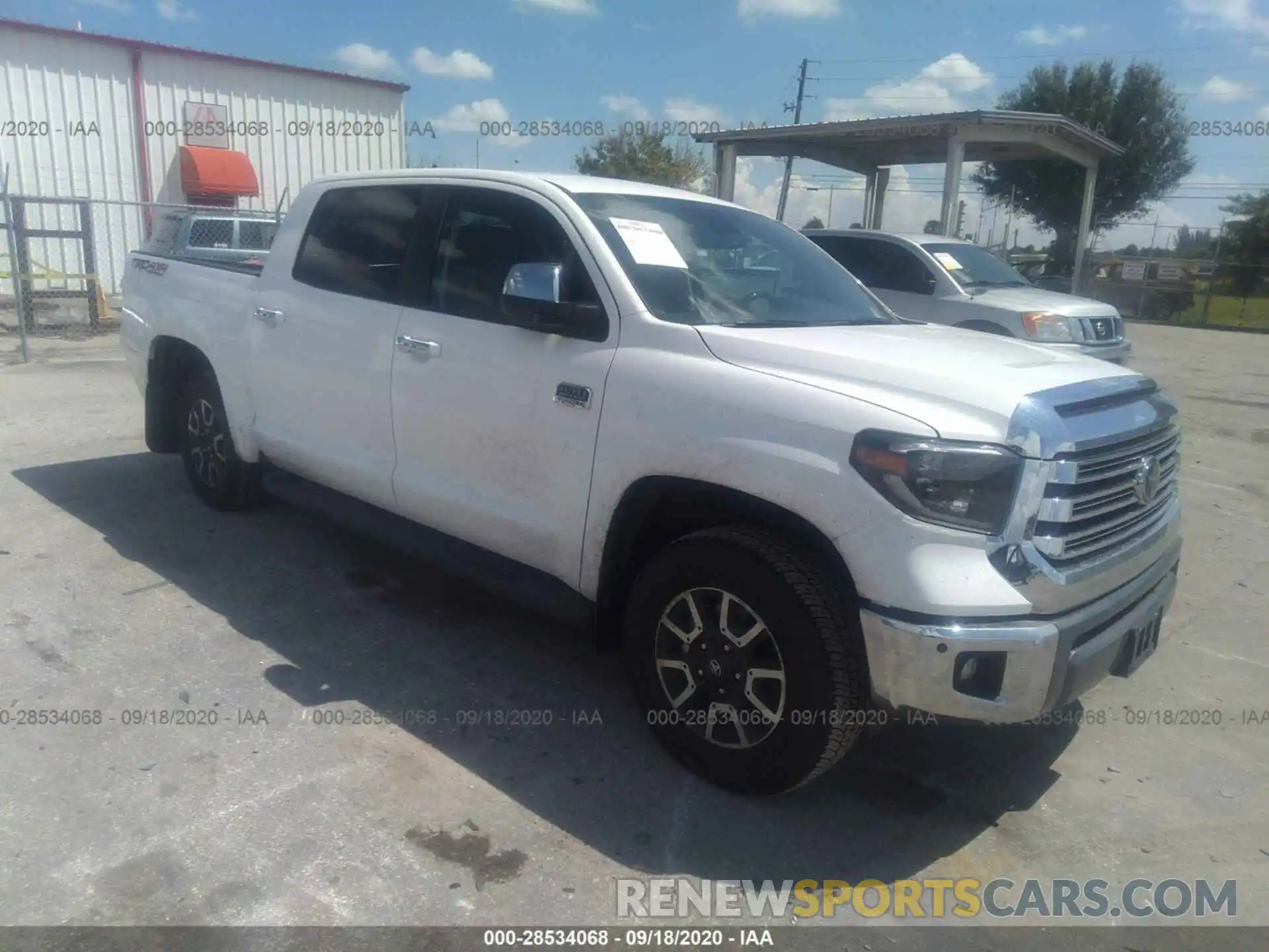 1 Photograph of a damaged car 5TFAY5F16LX936887 TOYOTA TUNDRA 4WD 2020