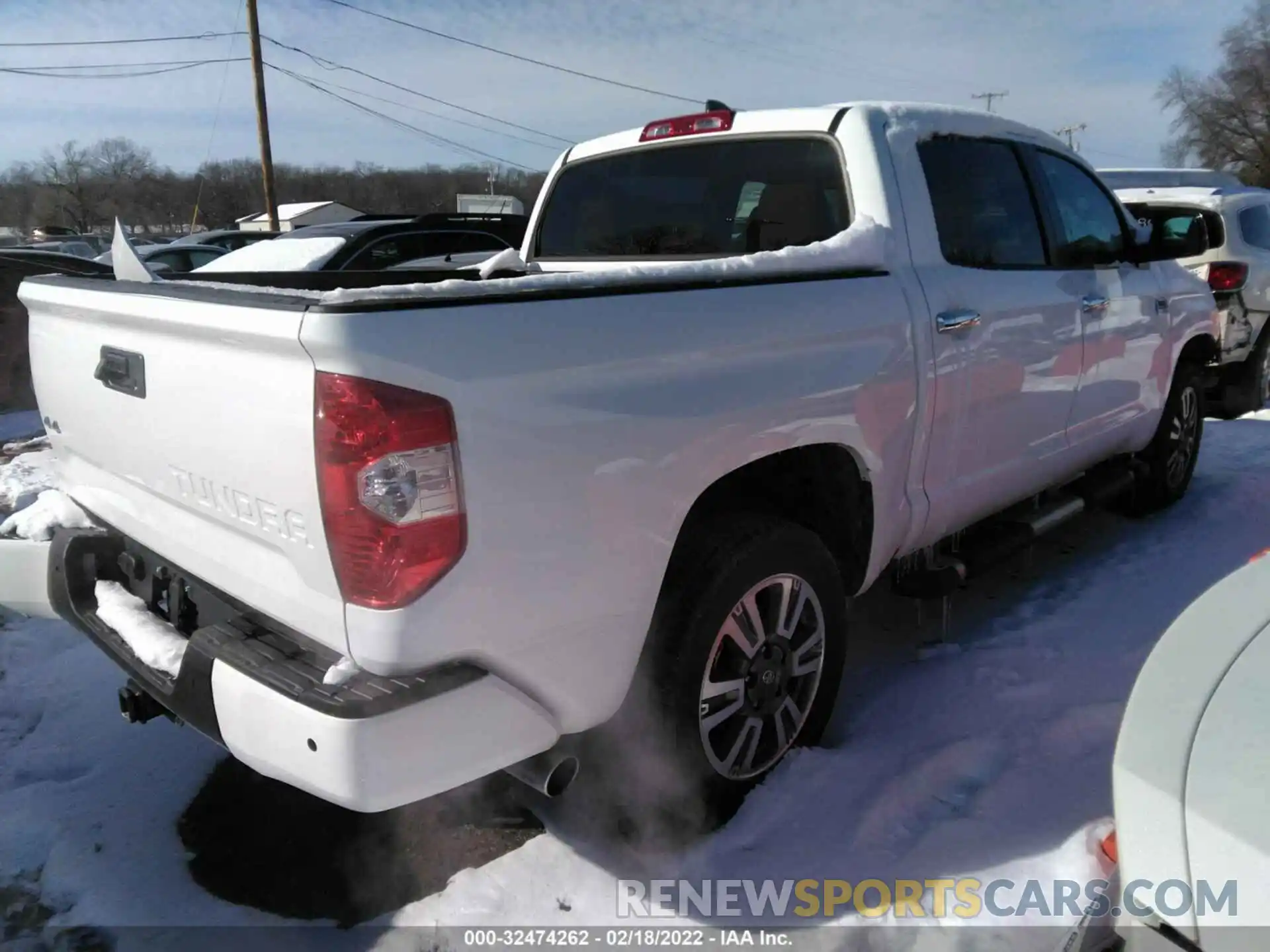 4 Photograph of a damaged car 5TFAY5F16LX948067 TOYOTA TUNDRA 4WD 2020