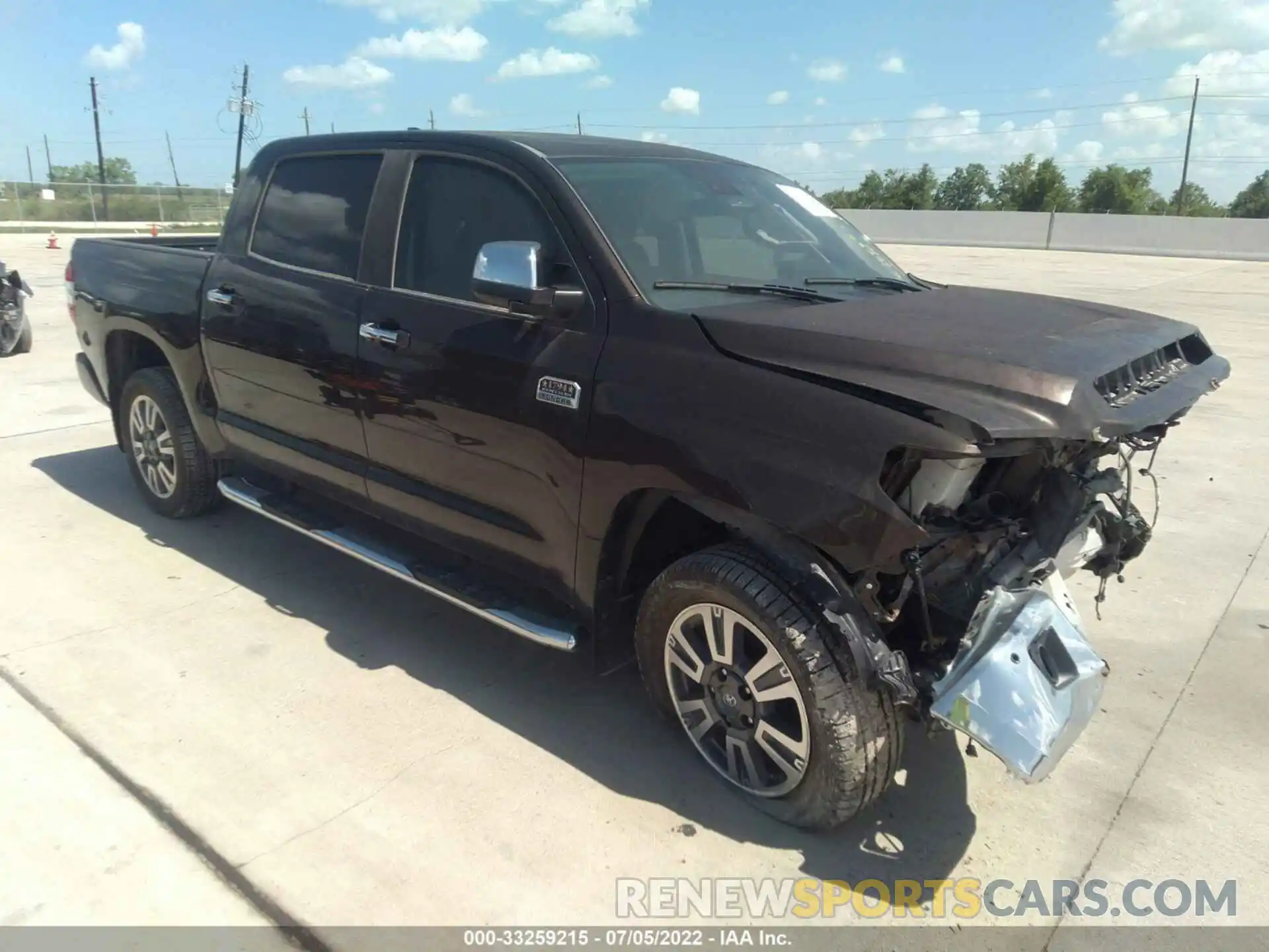 1 Photograph of a damaged car 5TFAY5F17LX876683 TOYOTA TUNDRA 4WD 2020