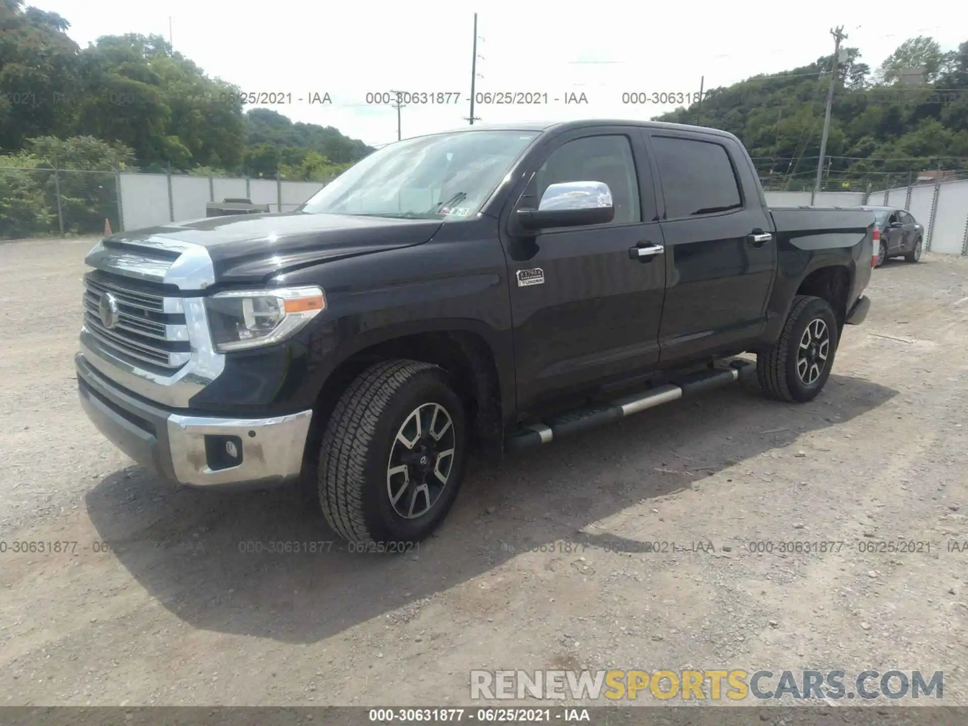 2 Photograph of a damaged car 5TFAY5F18LX879365 TOYOTA TUNDRA 4WD 2020