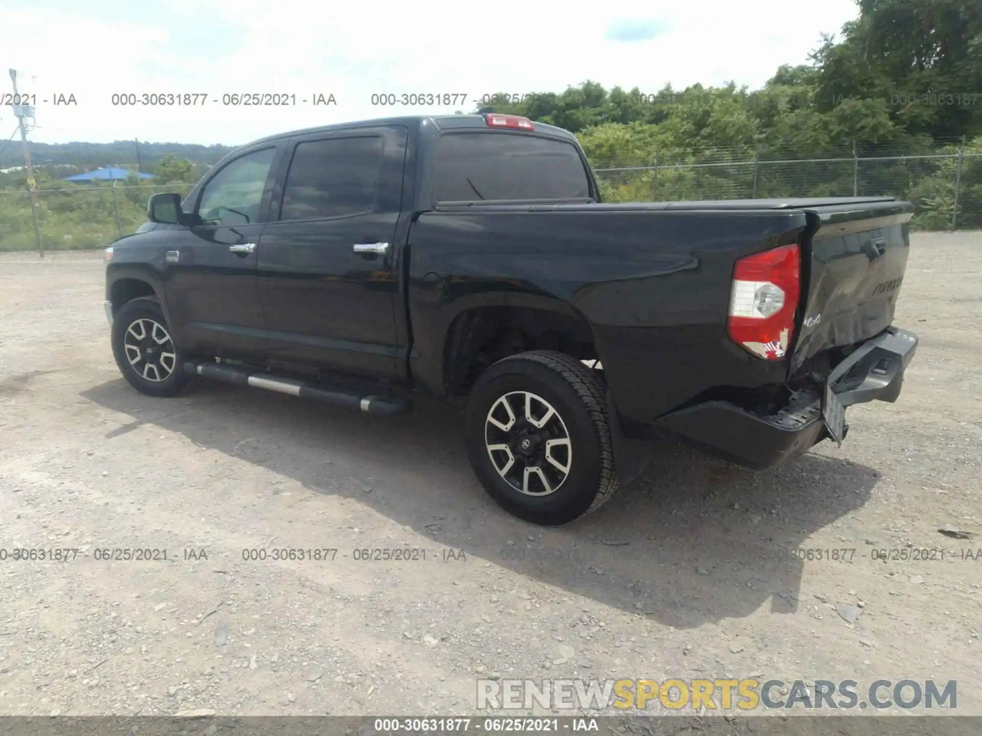 3 Photograph of a damaged car 5TFAY5F18LX879365 TOYOTA TUNDRA 4WD 2020