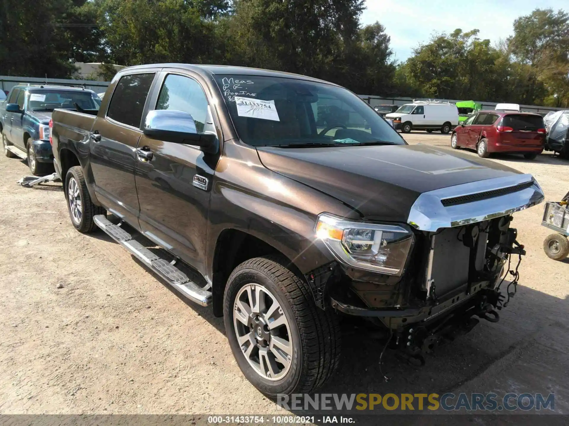 1 Photograph of a damaged car 5TFAY5F18LX951729 TOYOTA TUNDRA 4WD 2020