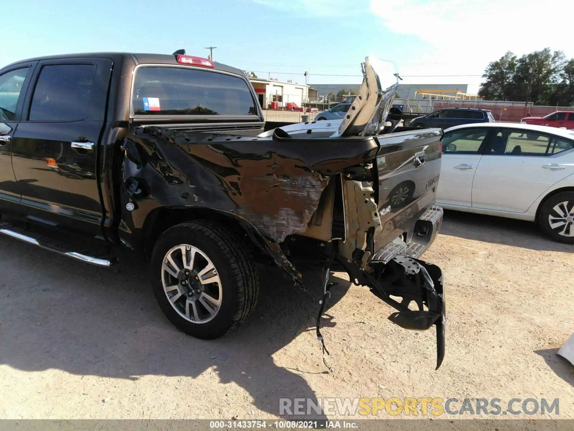 6 Photograph of a damaged car 5TFAY5F18LX951729 TOYOTA TUNDRA 4WD 2020