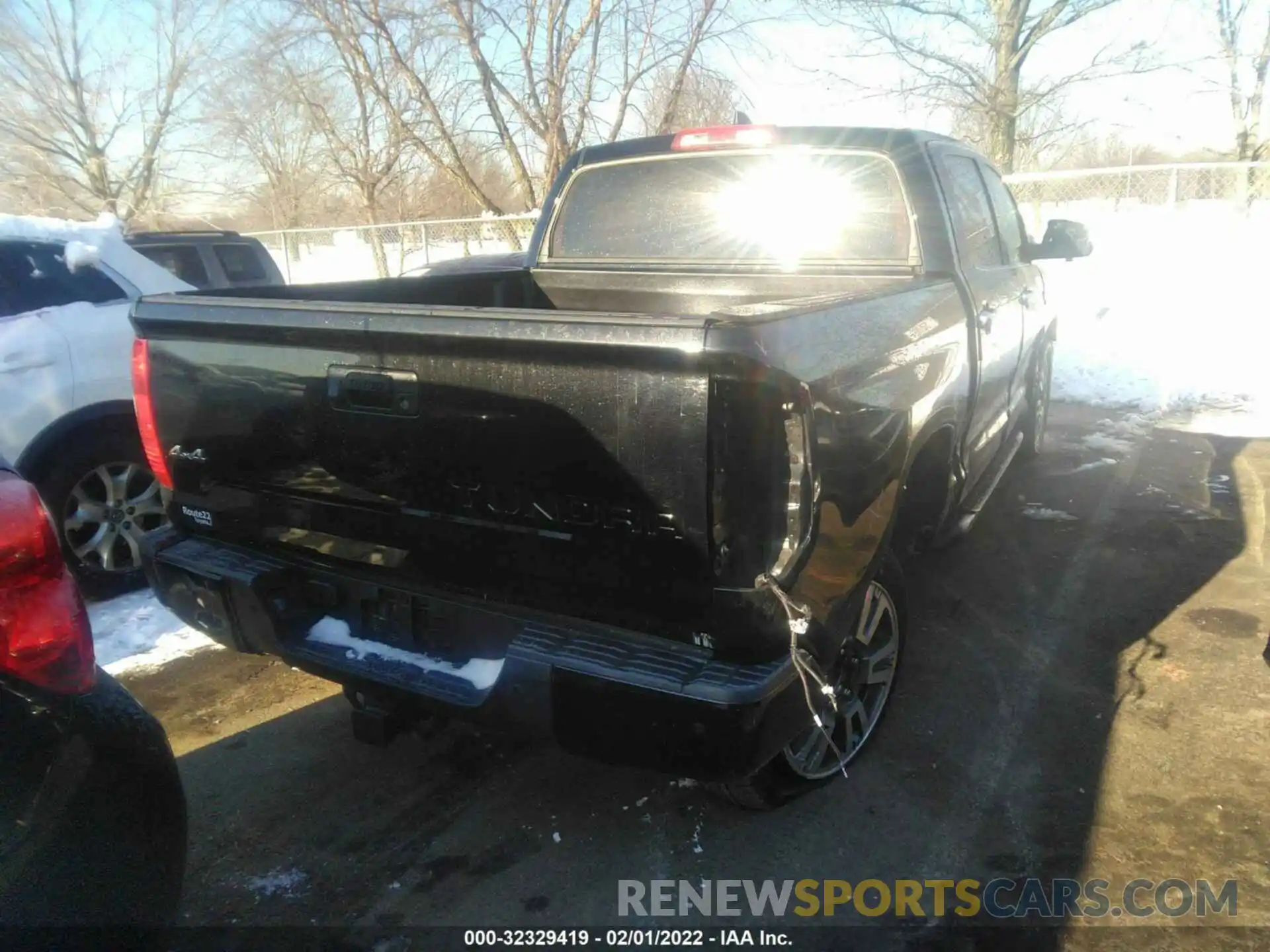 4 Photograph of a damaged car 5TFAY5F19LX871940 TOYOTA TUNDRA 4WD 2020