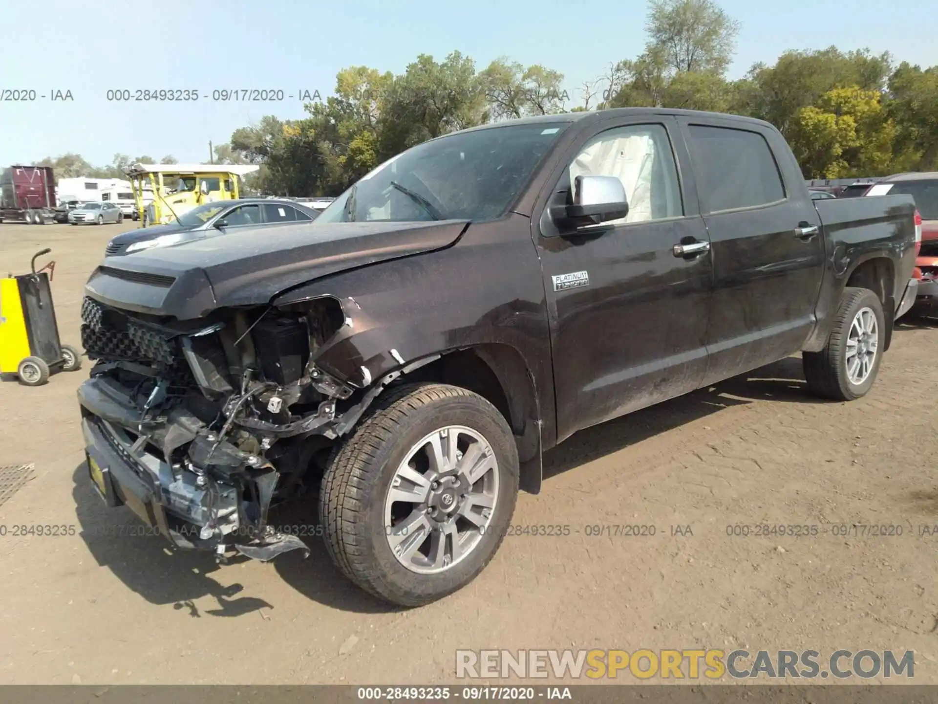 2 Photograph of a damaged car 5TFAY5F19LX914432 TOYOTA TUNDRA 4WD 2020