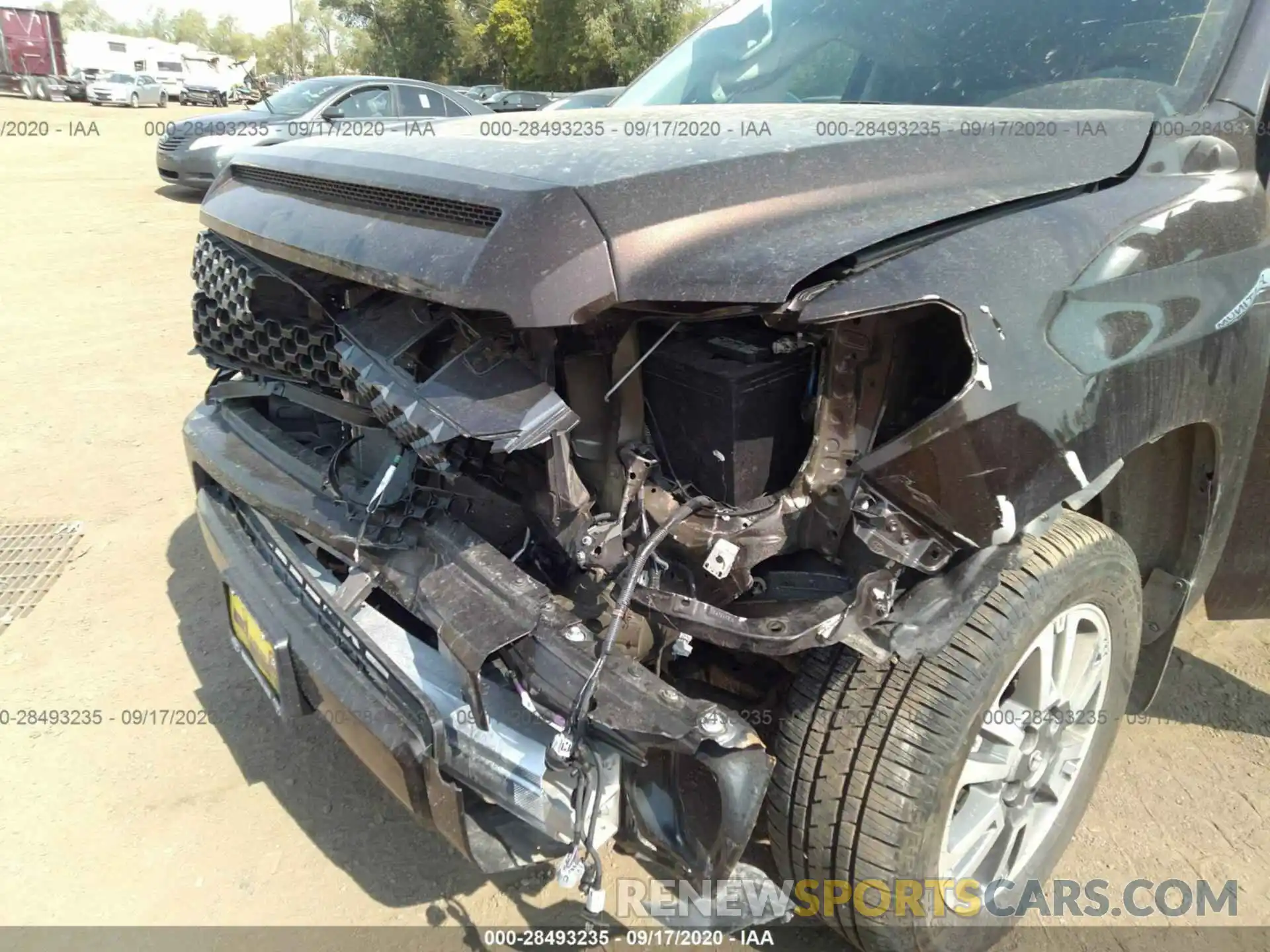 6 Photograph of a damaged car 5TFAY5F19LX914432 TOYOTA TUNDRA 4WD 2020
