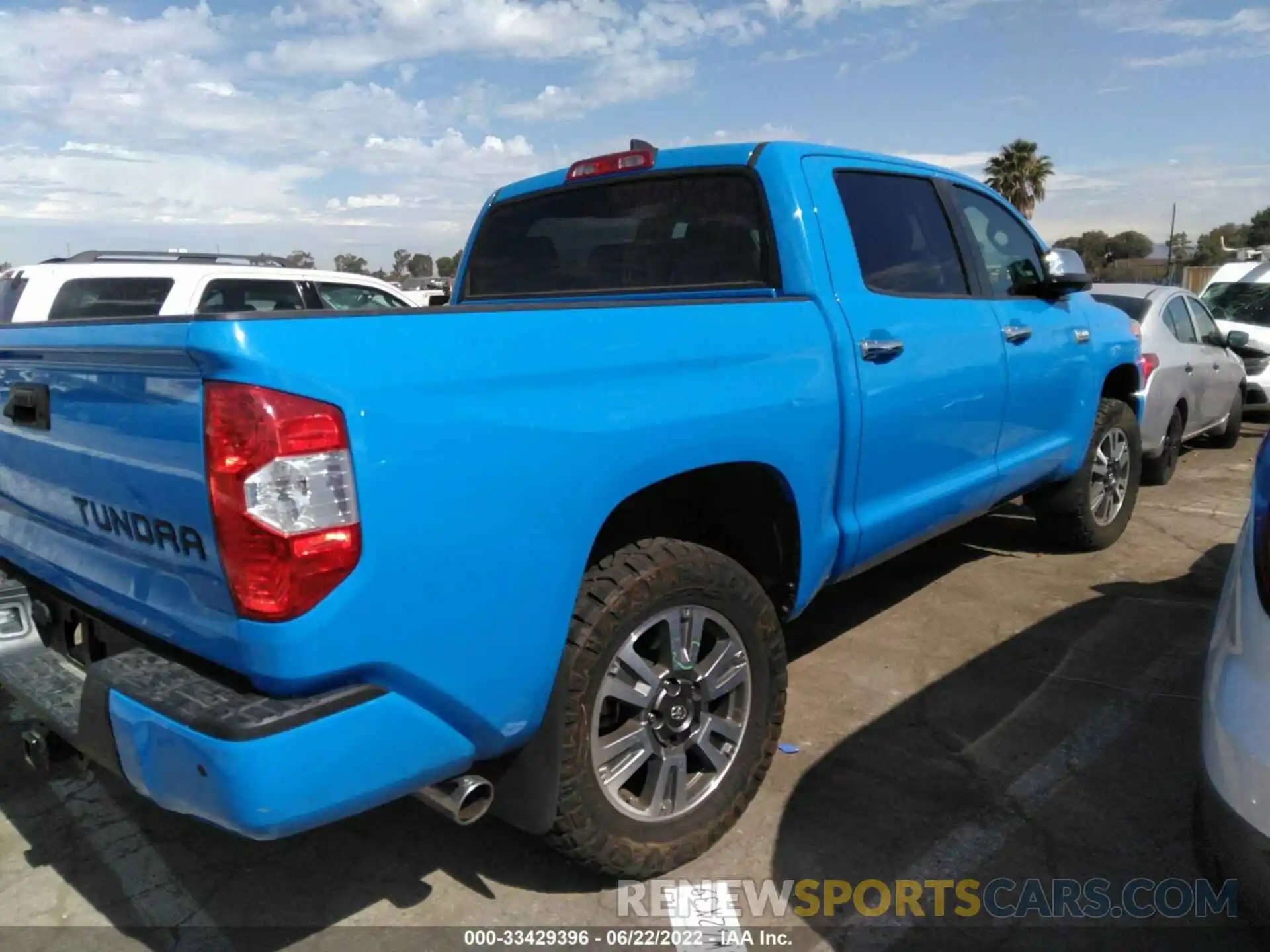 4 Фотография поврежденного автомобиля 5TFAY5F1XLX898323 TOYOTA TUNDRA 4WD 2020