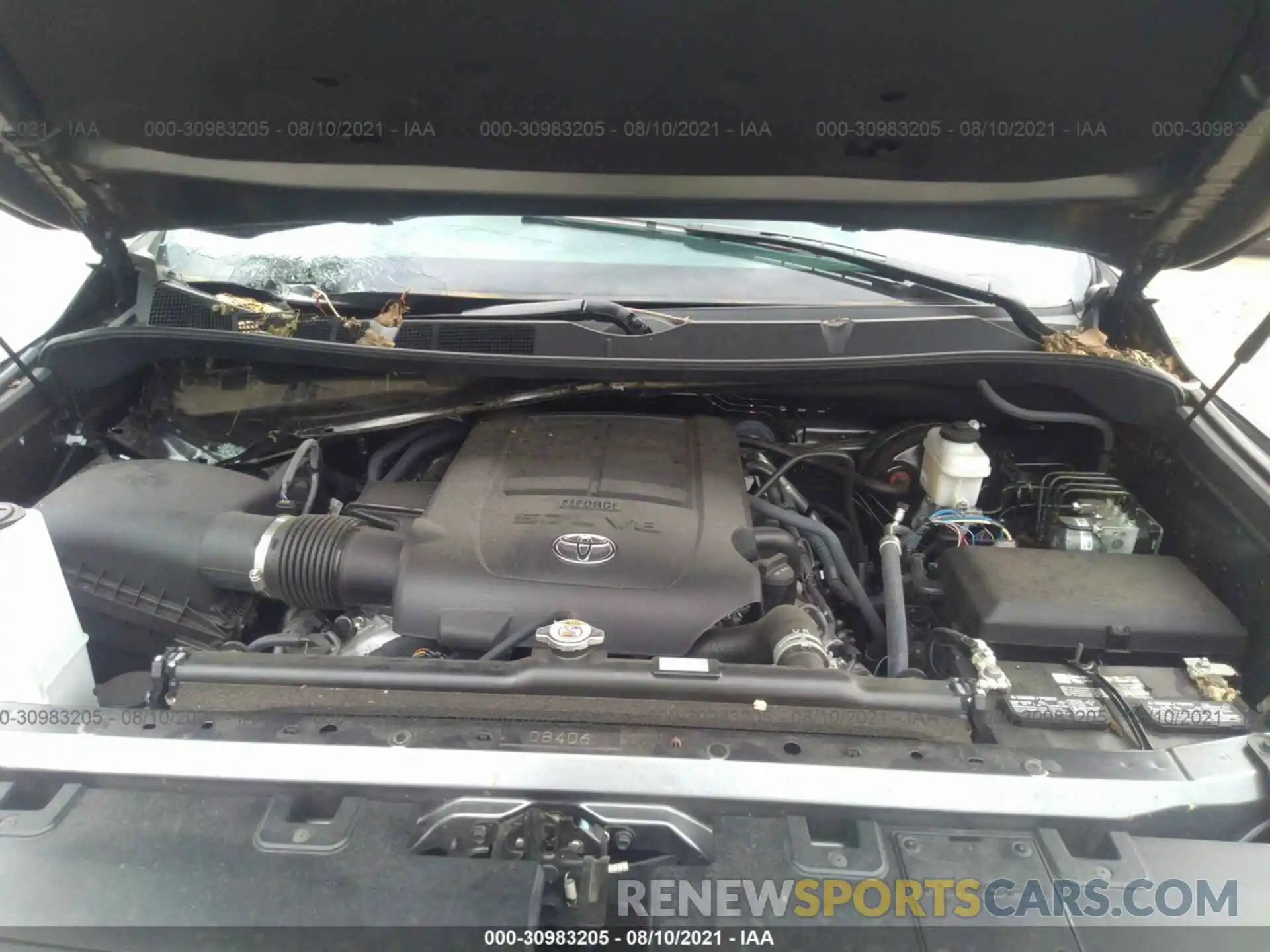 10 Photograph of a damaged car 5TFBY5F12LX905897 TOYOTA TUNDRA 4WD 2020