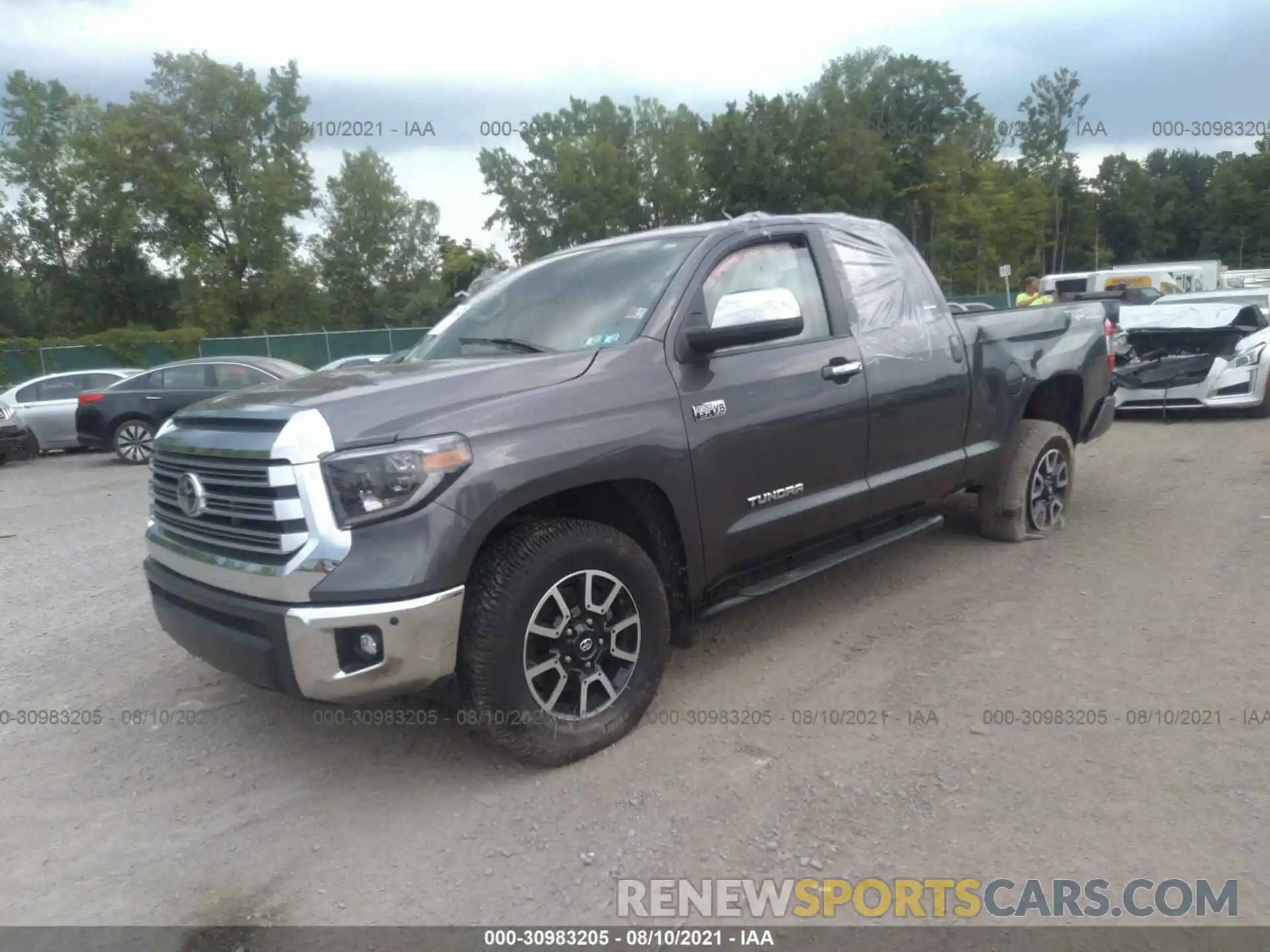 2 Photograph of a damaged car 5TFBY5F12LX905897 TOYOTA TUNDRA 4WD 2020