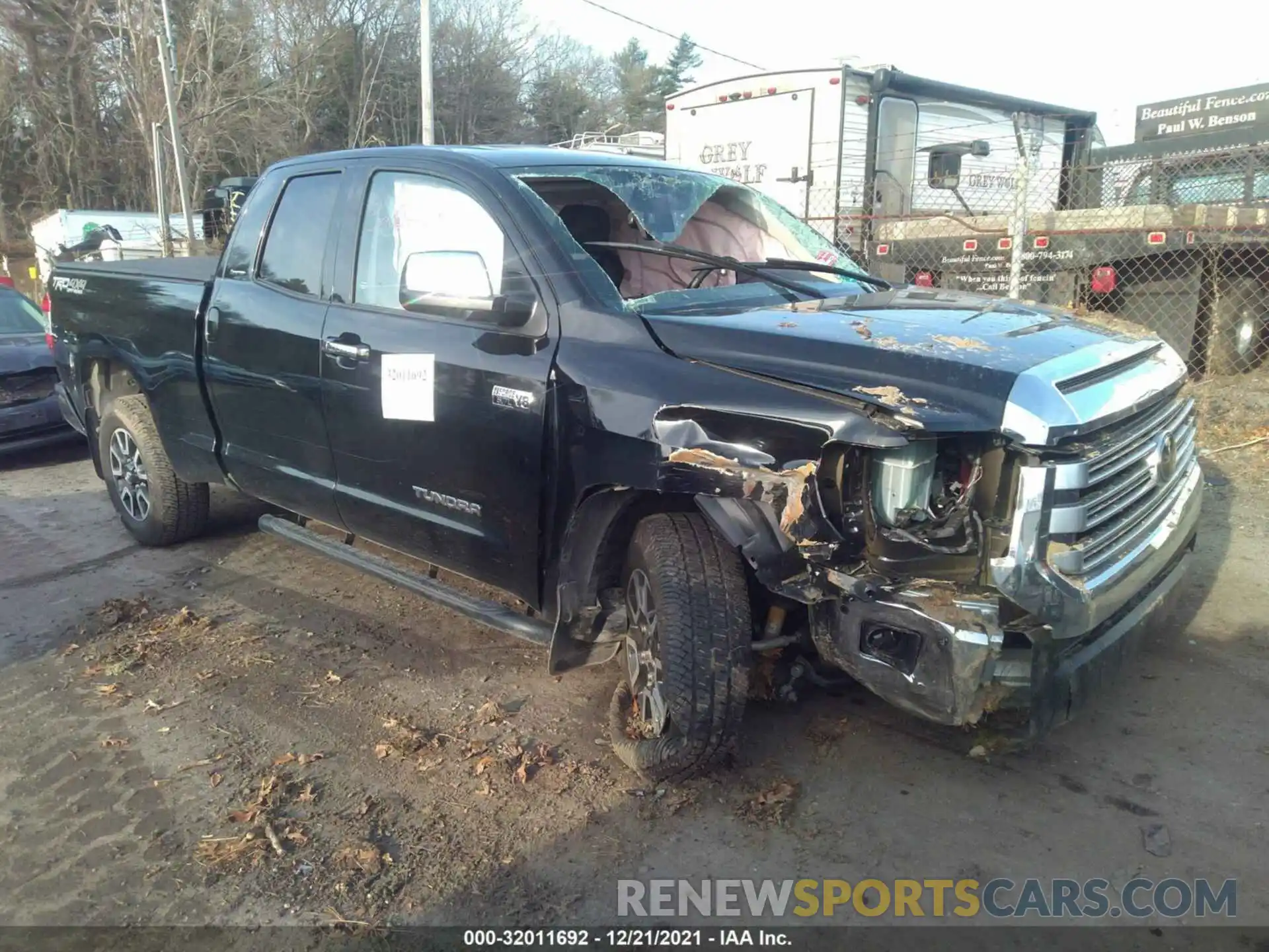 1 Photograph of a damaged car 5TFBY5F15LX921883 TOYOTA TUNDRA 4WD 2020