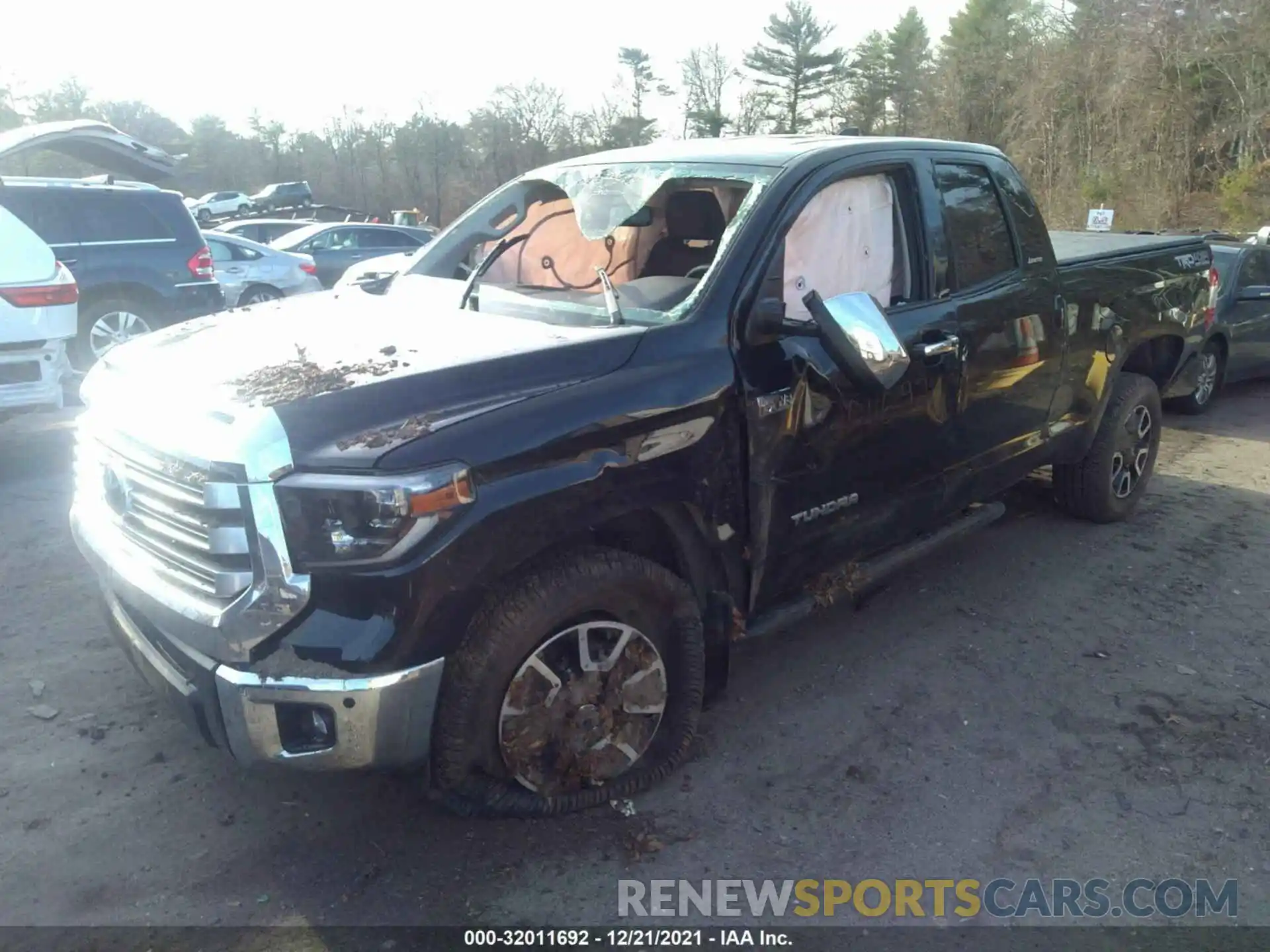 2 Photograph of a damaged car 5TFBY5F15LX921883 TOYOTA TUNDRA 4WD 2020