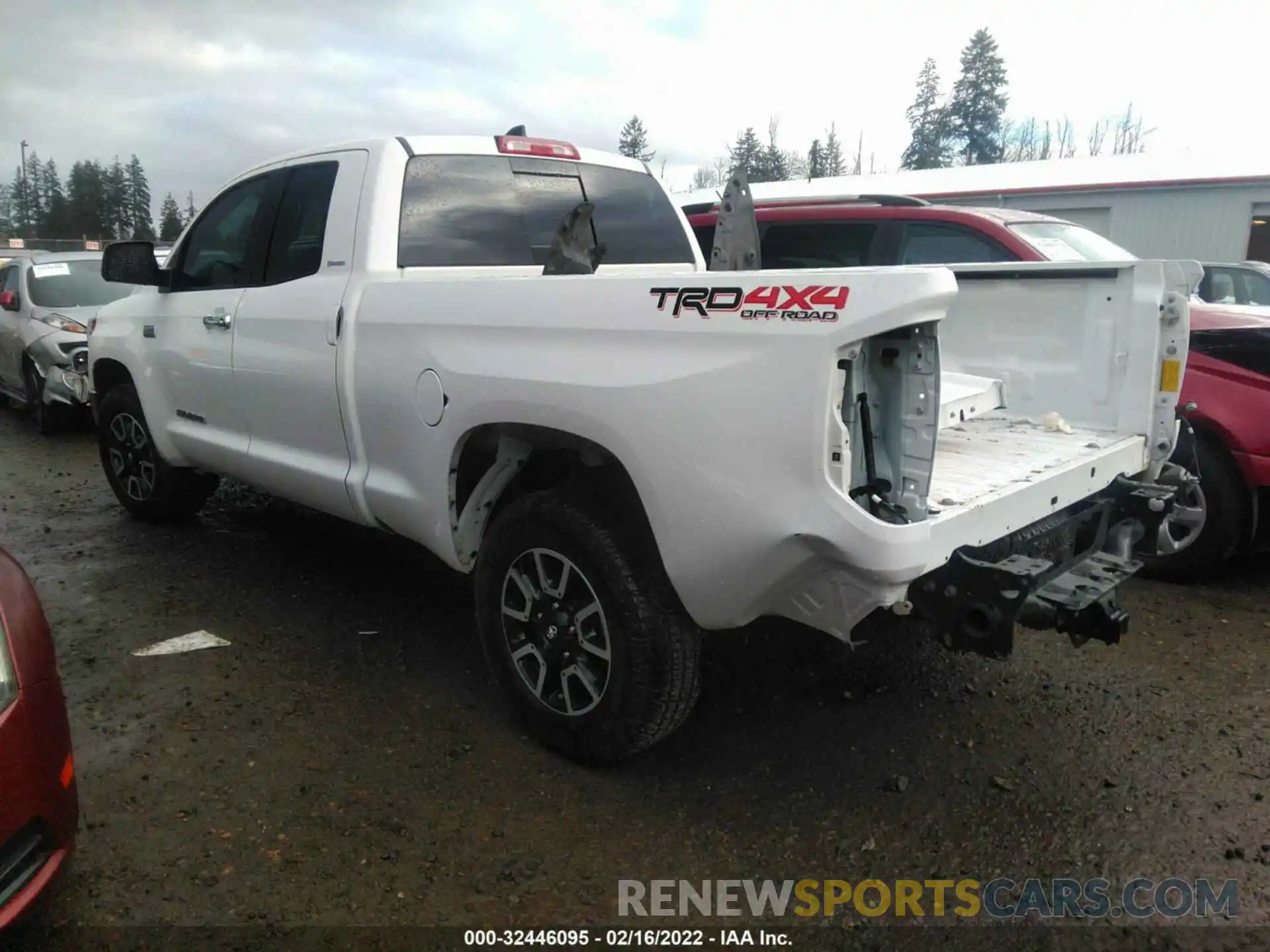 3 Photograph of a damaged car 5TFBY5F16LX888652 TOYOTA TUNDRA 4WD 2020