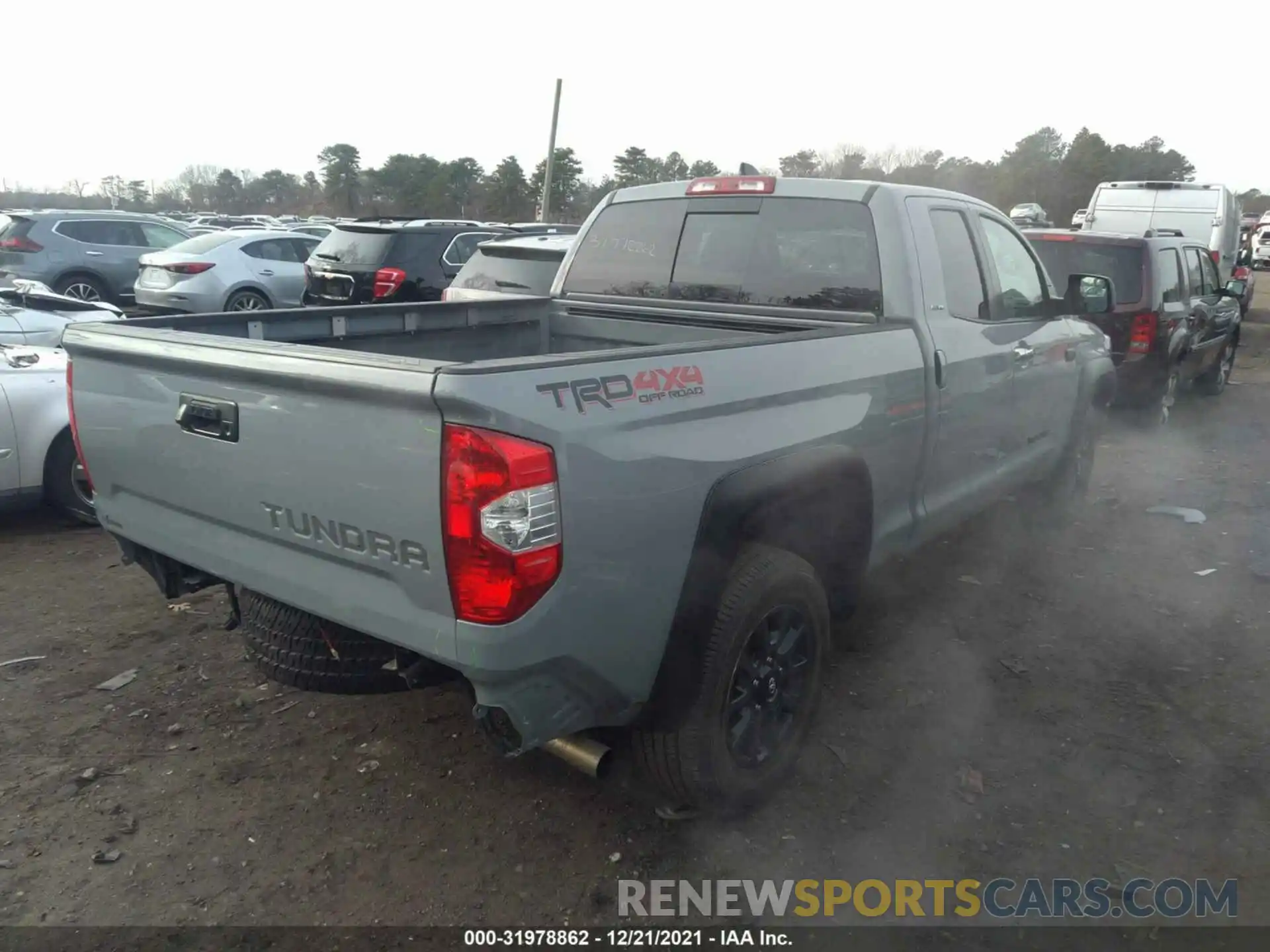 4 Photograph of a damaged car 5TFBY5F16LX949188 TOYOTA TUNDRA 4WD 2020