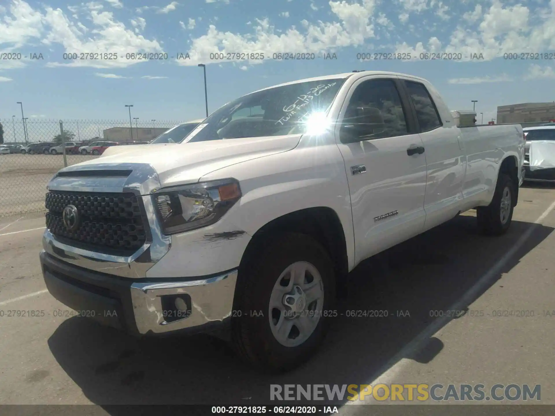 2 Photograph of a damaged car 5TFCY5F14LX026325 TOYOTA TUNDRA 4WD 2020