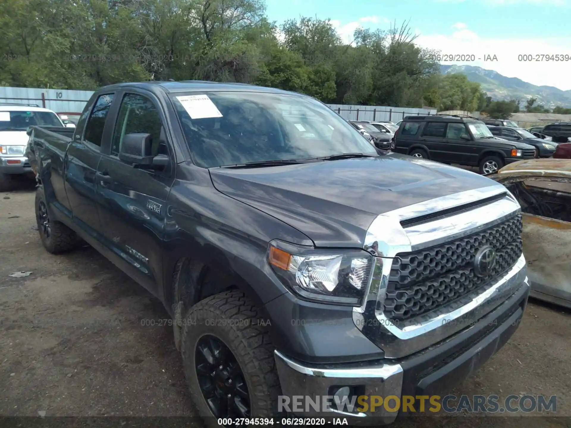 1 Photograph of a damaged car 5TFCY5F18LX026392 TOYOTA TUNDRA 4WD 2020