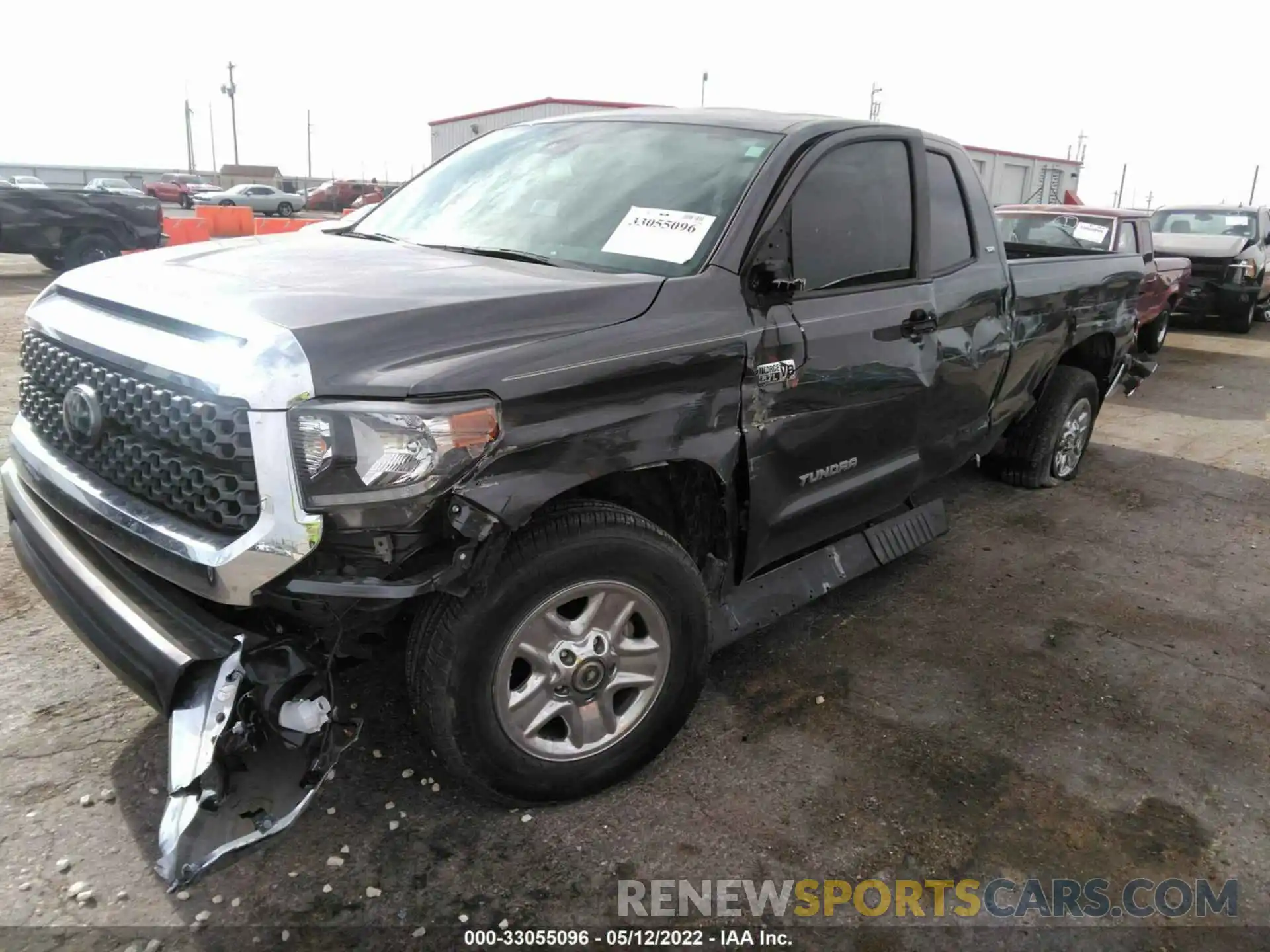 2 Фотография поврежденного автомобиля 5TFCY5F19LX025929 TOYOTA TUNDRA 4WD 2020